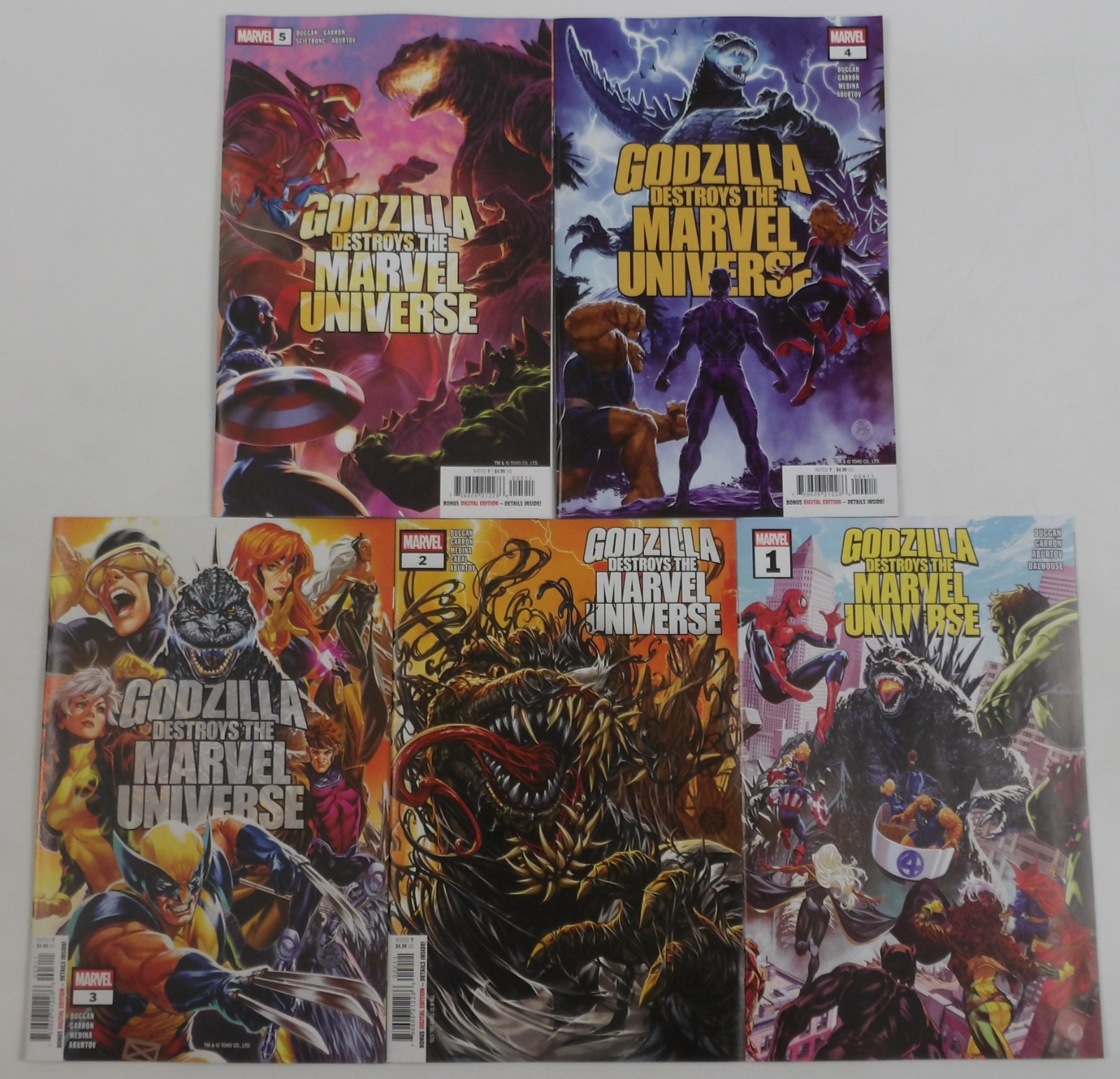 Godzilla Destroys the Marvel Universe #1-5 VF/NM complete series 2025 Godzilla Destroys the Marvel Universe #1-5 VF/NM complete series 2025