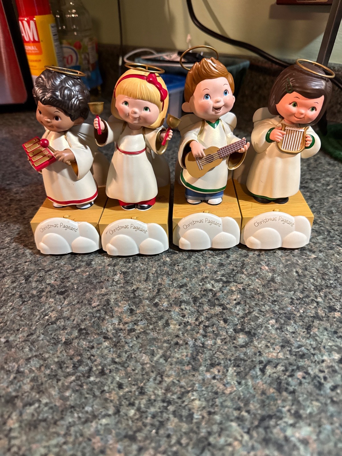 Hallmark 2012 Wireless Childrens Angel Choir Complete Set of 4 Tested Works