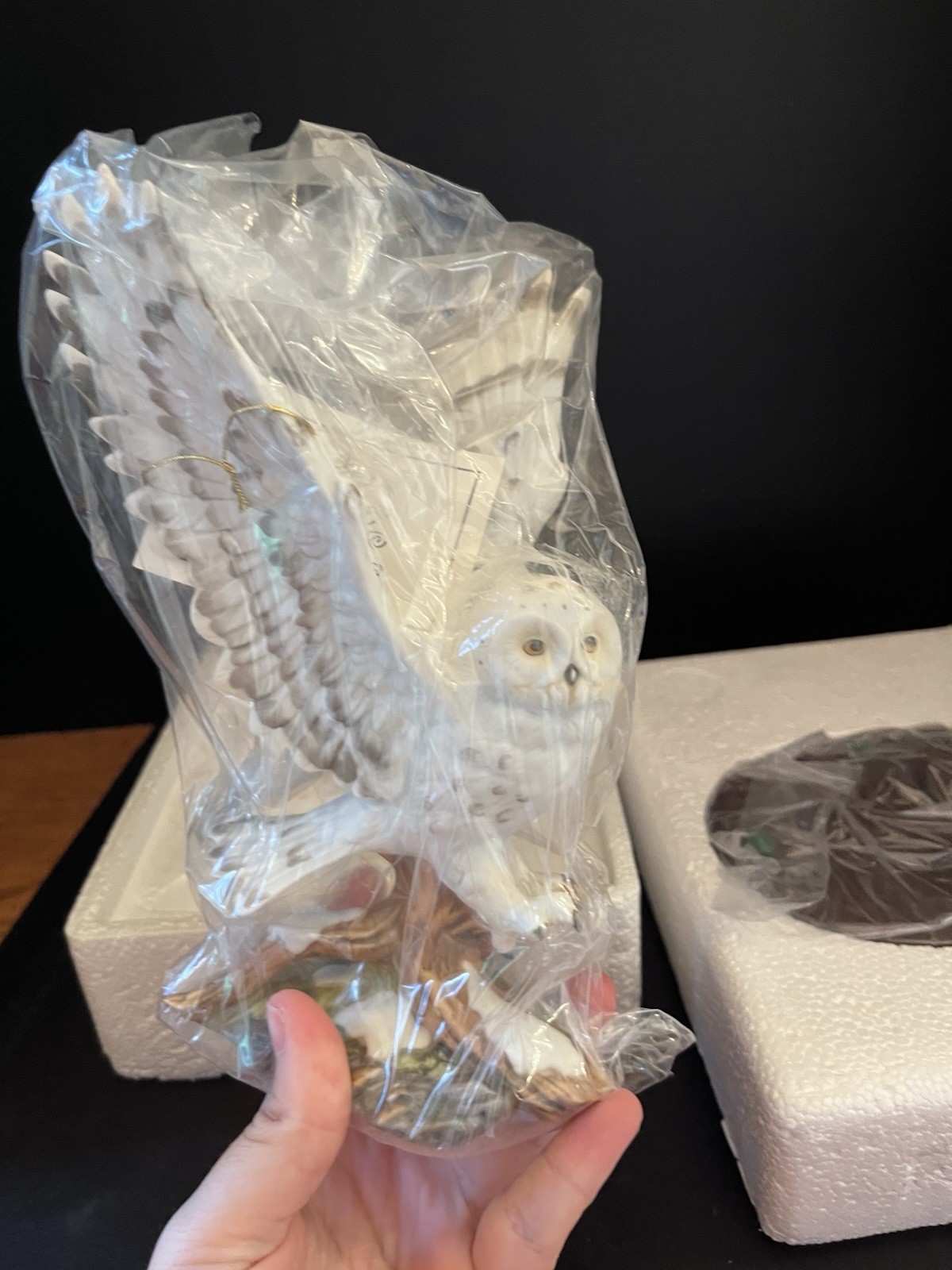 1991 Homco Masterpiece Porcelain Figurine- Arctic Flight- White Owl Wings Up 1991 Homco Masterpiece Porcelain Figurine- Arctic Flight- White Owl Wings Up