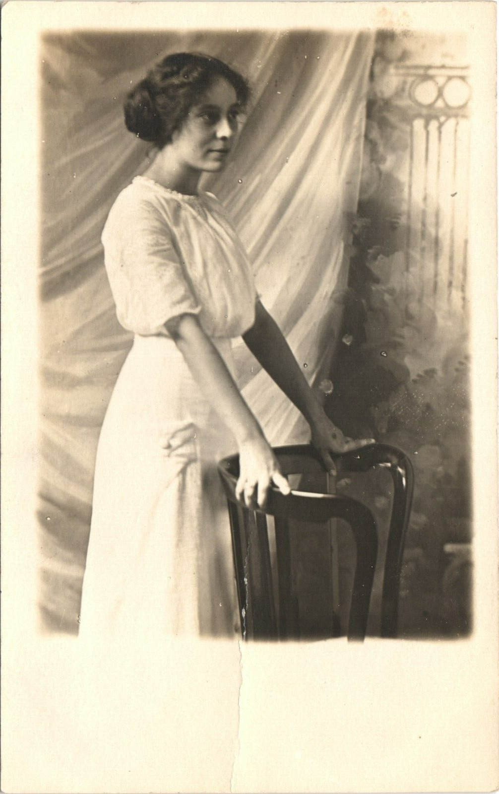 UNIQUE WOMAN PORTRAIT c1910 paxton il real photo postcard rppc illinois onarga UNIQUE WOMAN PORTRAIT c1910 paxton il real photo postcard rppc illinois onarga