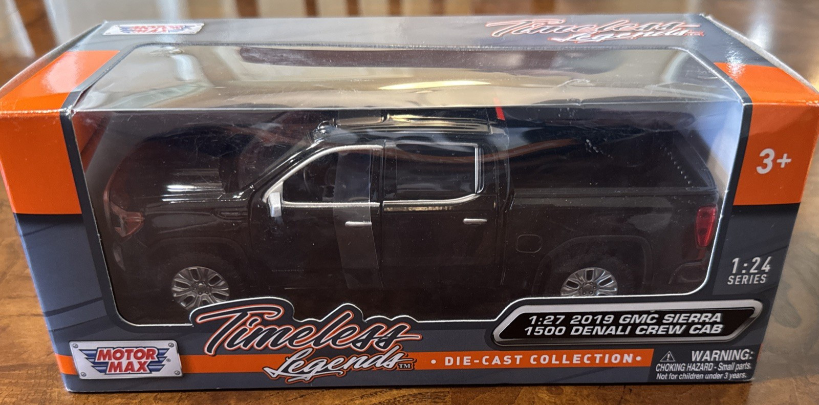 Timeless Legends 1:27 2019 GMC Sierra 1500 Denali Crew Cab Die Cast Collection