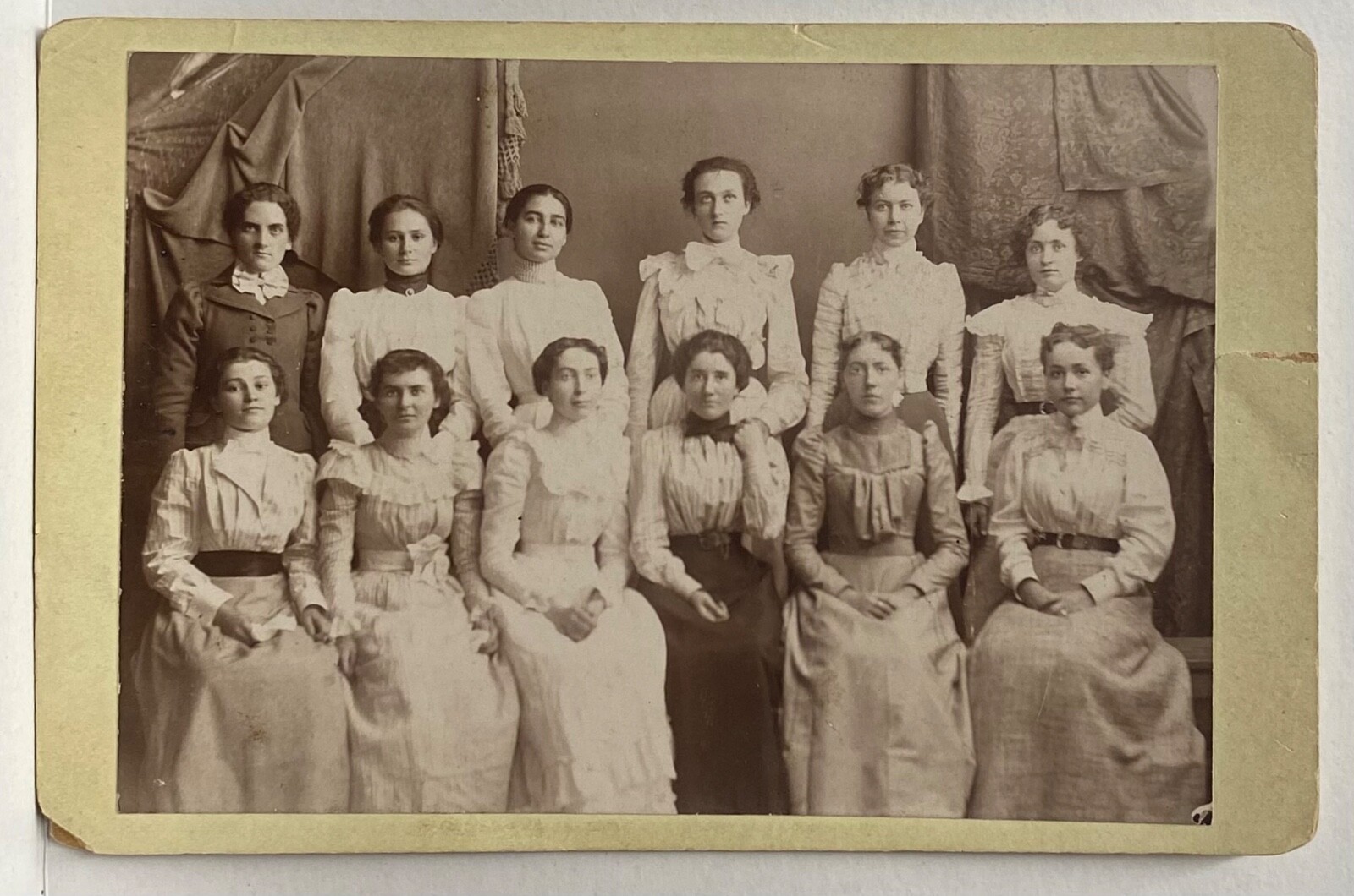 Twelve Lovely Young Women Dressed Alike~Sorority /Graduation~Victorian Photo Twelve Lovely Young Women Dressed Alike~Sorority /Graduation~Victorian Photo
