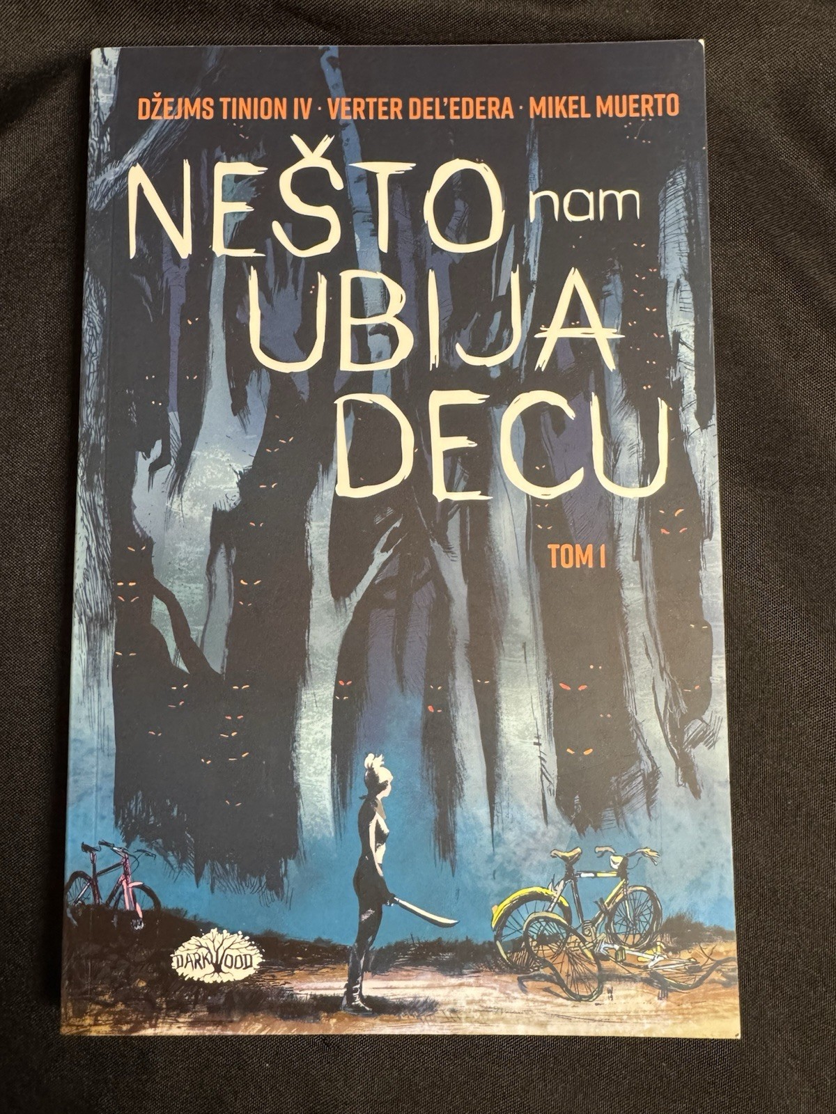 Something Is Killing the Children Vol 1 RARE SERBIAN IMPORT SC issues 1-5. Something Is Killing the Children Vol 1 RARE SERBIAN IMPORT SC issues 1-5.
