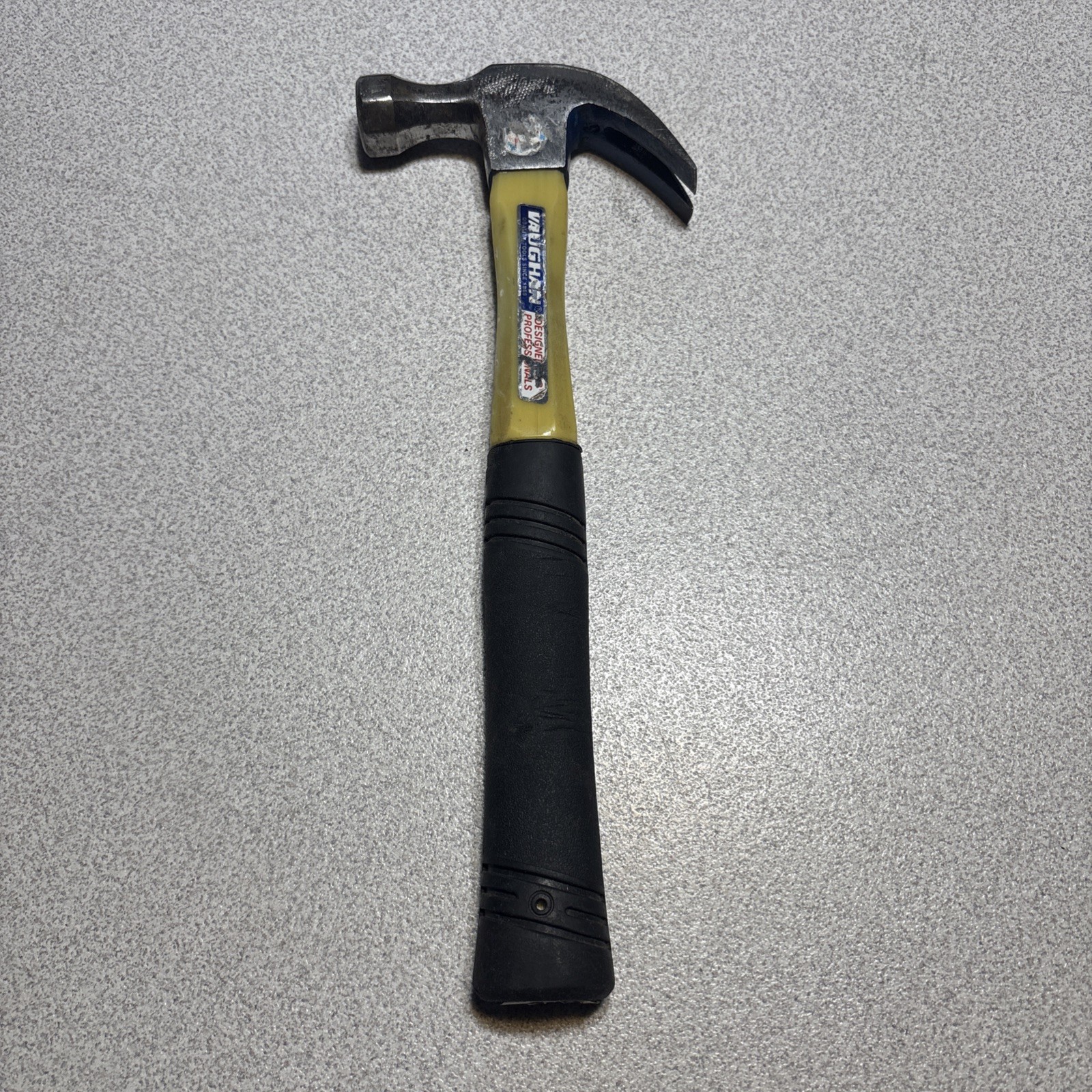 Vintage VAUGHAN FS 99 16 oz Straight Claw Hammer with Fiberglass Handle