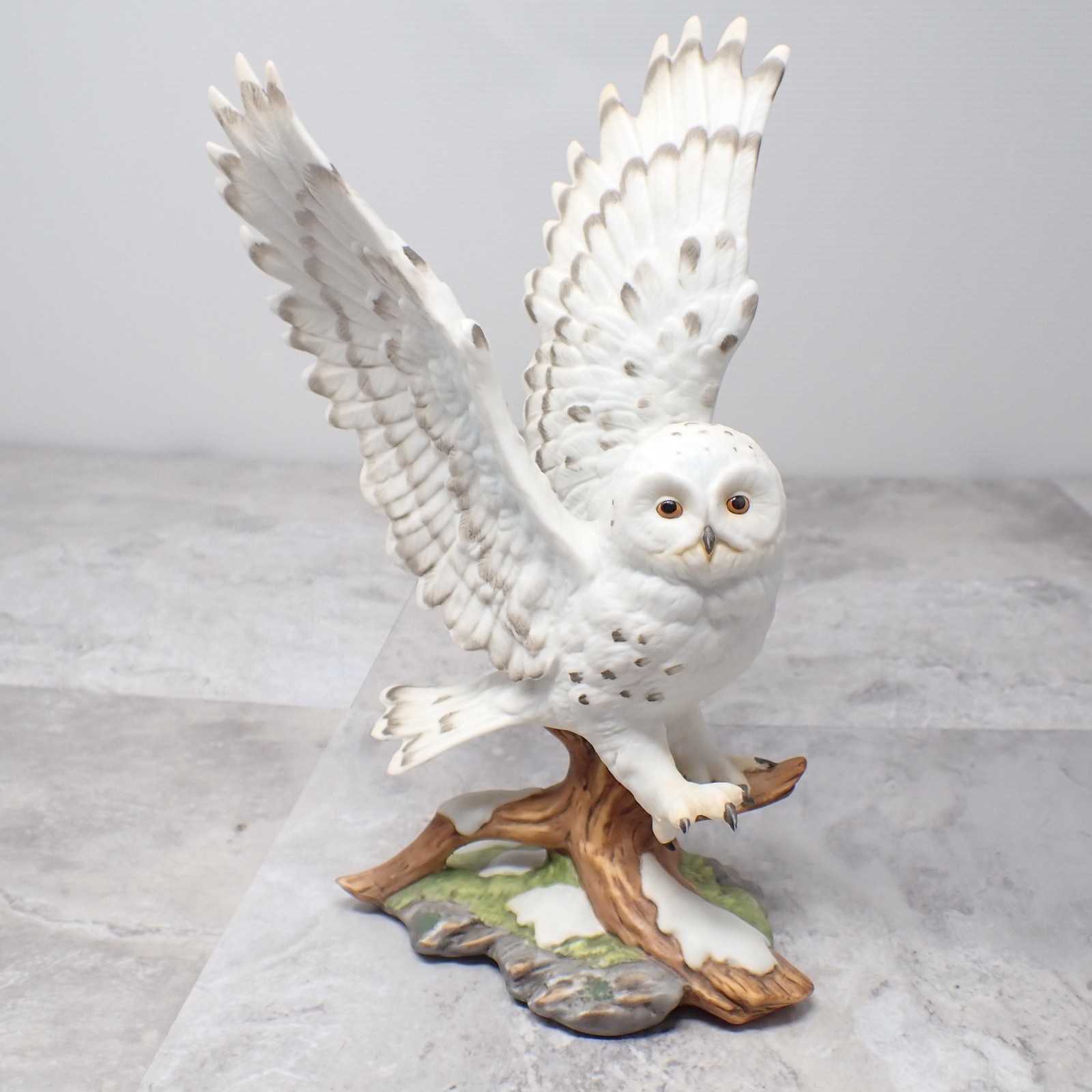 Vintage Homco Masterpiece Porcelain Arctic Flight Snowy Owl Figurine Mexico 1991