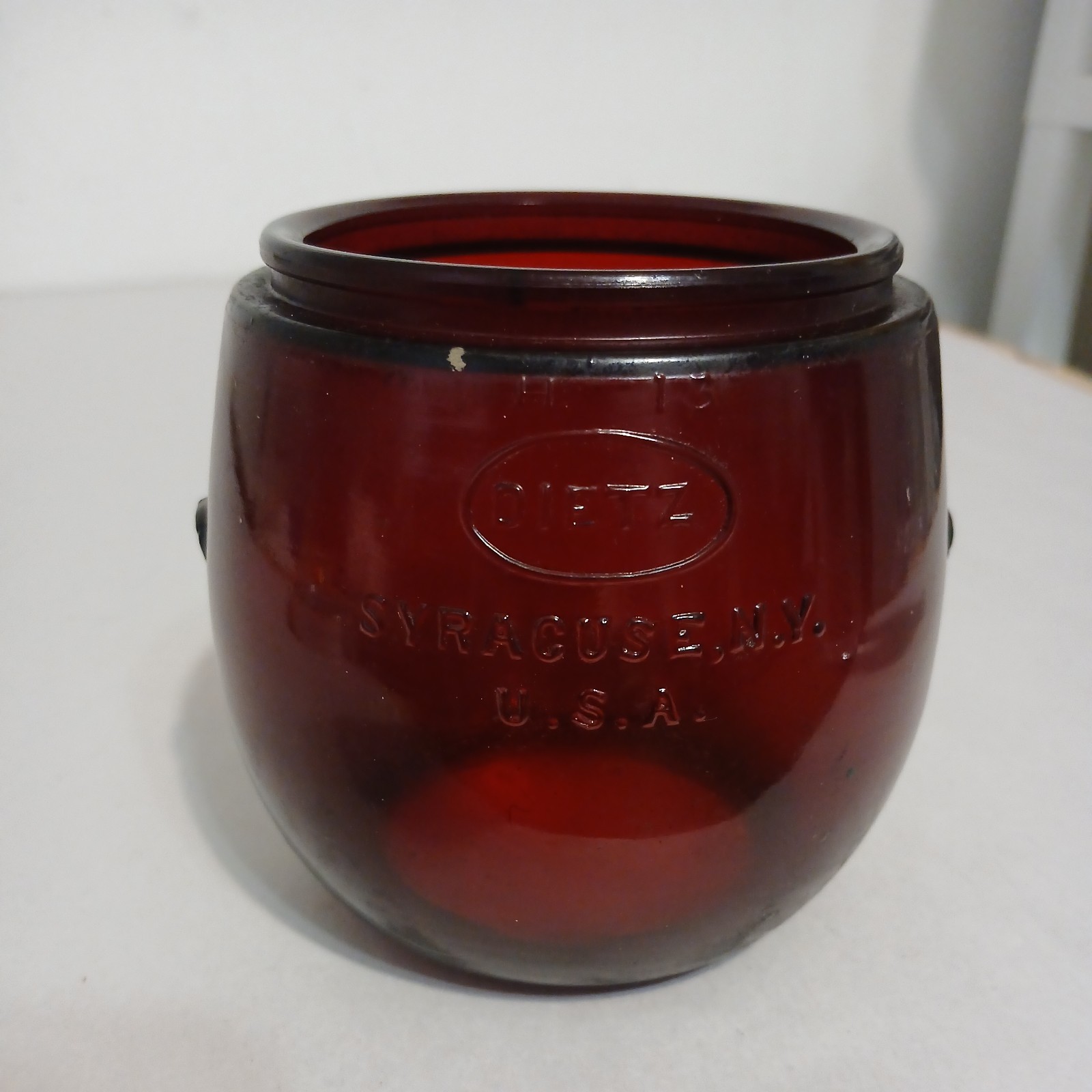 Vintage Dietz Little Wizard Red Glass Lantern Globe Loc-Nob Syracuse, NY USA