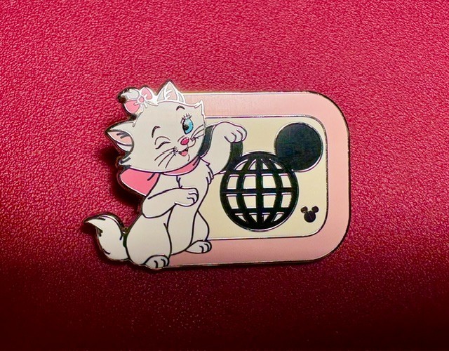Disney Hidden Mickey Pin WDW Ds 2026 NEW Wave B - Marie From Aristocats