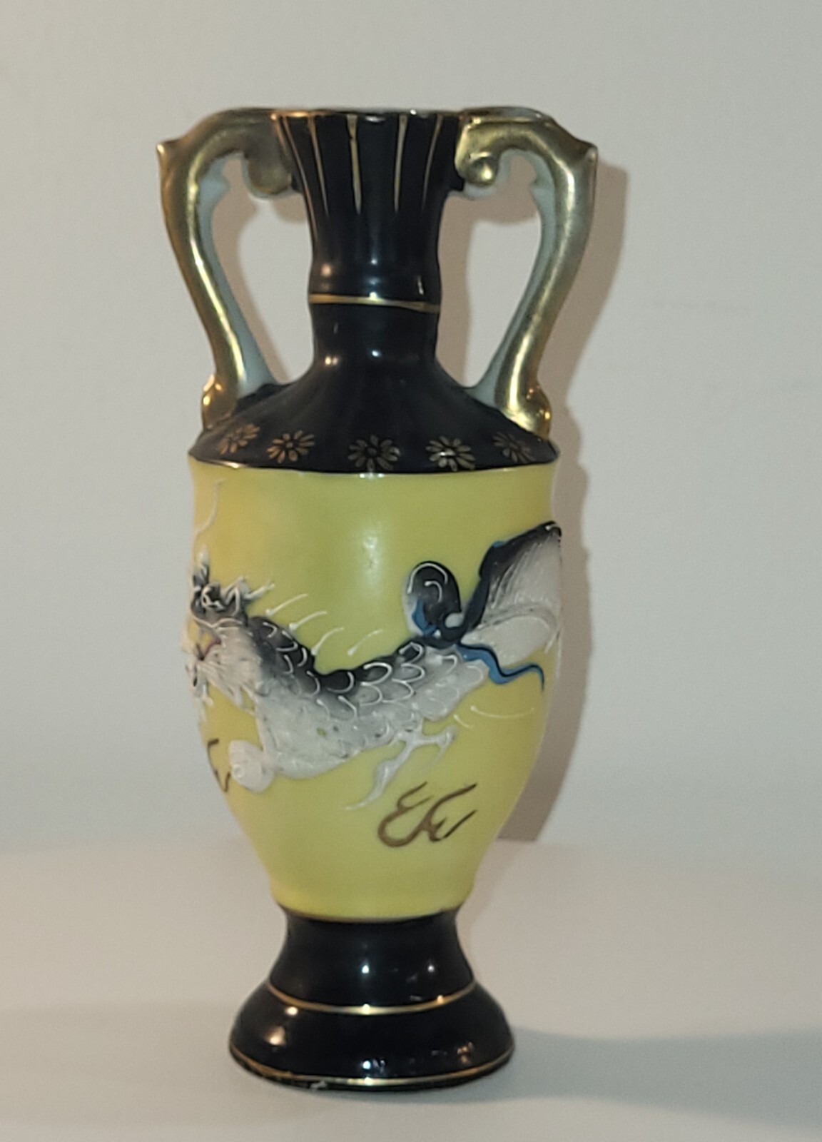 Vintage Dragonware  small Vase, Dragon, Raised, Porcelain