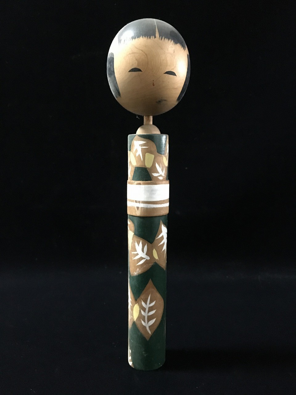 T1804 / Vintage Japanese Kokeshi Doll Creative Wooden Kimono Folk Art