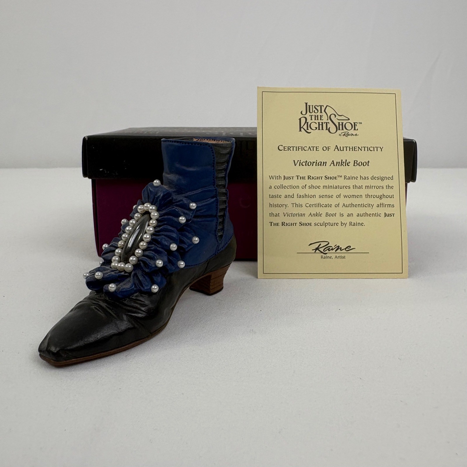 Vintage Just The Right Shoe By Raine Victorian Ankle Boot 25089 1999 Box COA