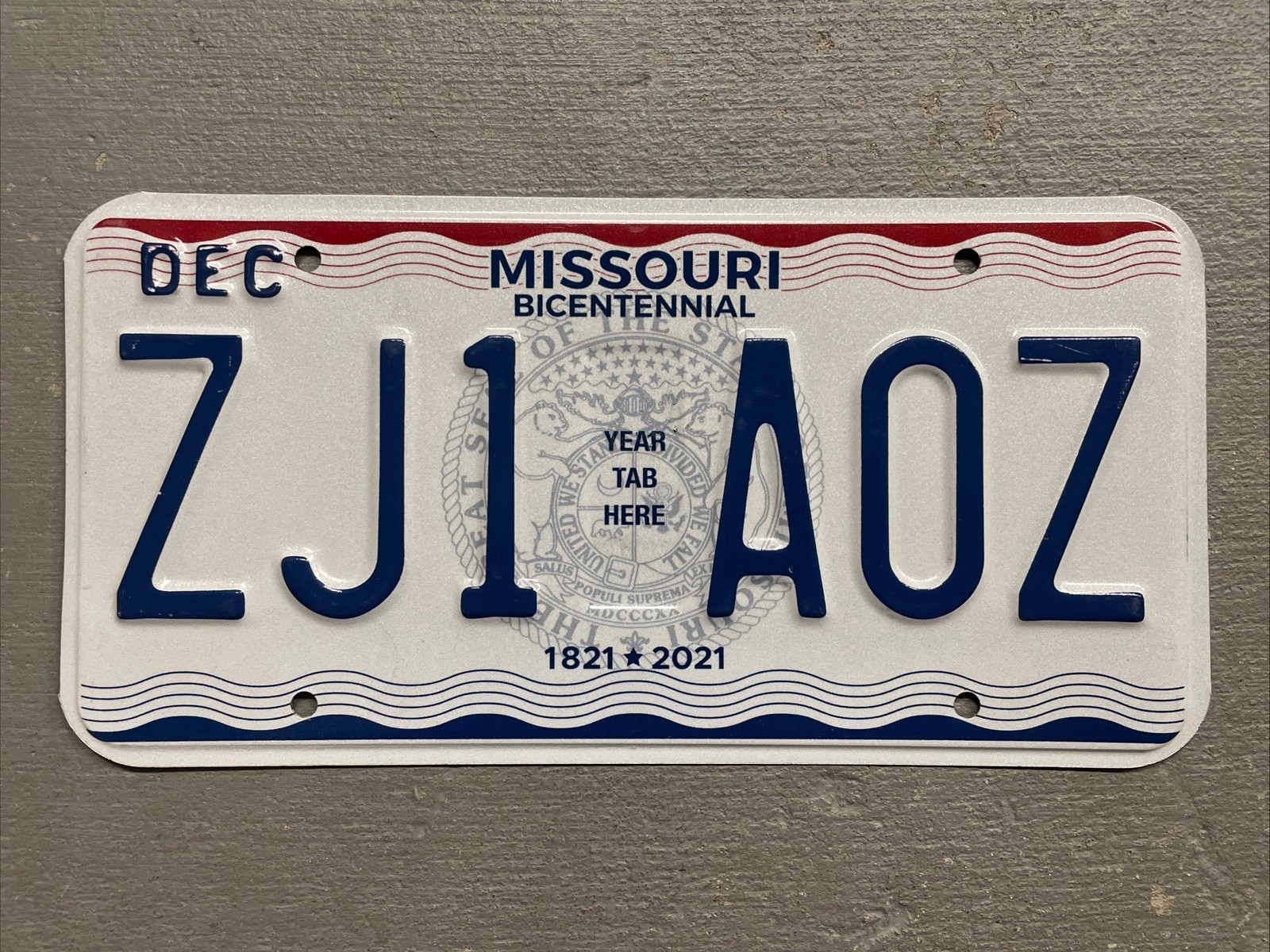MISSOURI LICENSE PLATE BICENTENNIAL RED/WHITE/BLUE RANDOM LETTERS/NUMBERS NICE