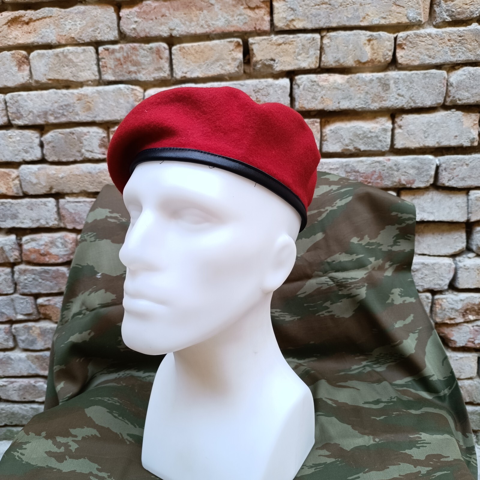 Serbian RED BERET  Serb army Special forces beret - Paratroopers 63rd brigade