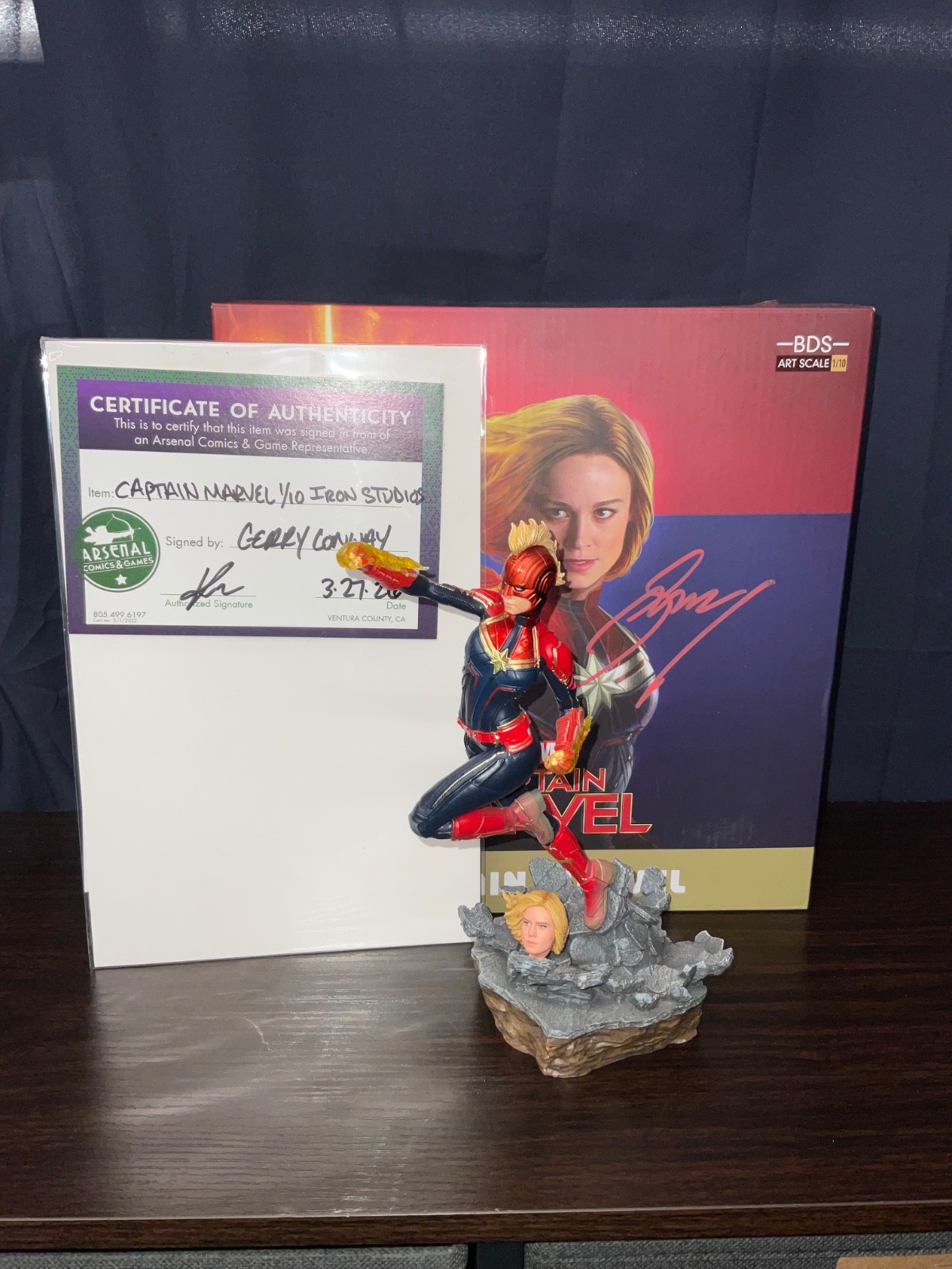 Iron Studios Captain Marvel Statue Art Scale 1/10 SIGNED by Gerry Conway