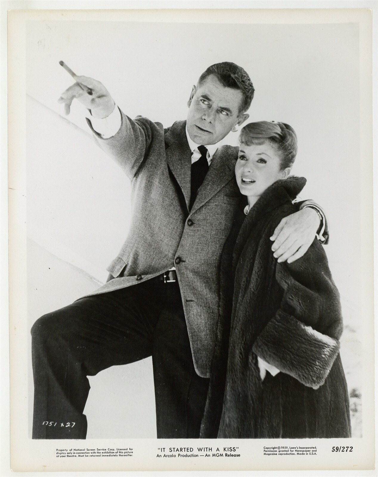 Glenn Ford Debbie Reynolds 1959 It Started With A Kiss 8x10 Original Photo 10969 Glenn Ford Debbie Reynolds 1959 It Started With A Kiss 8x10 Original Photo 10969