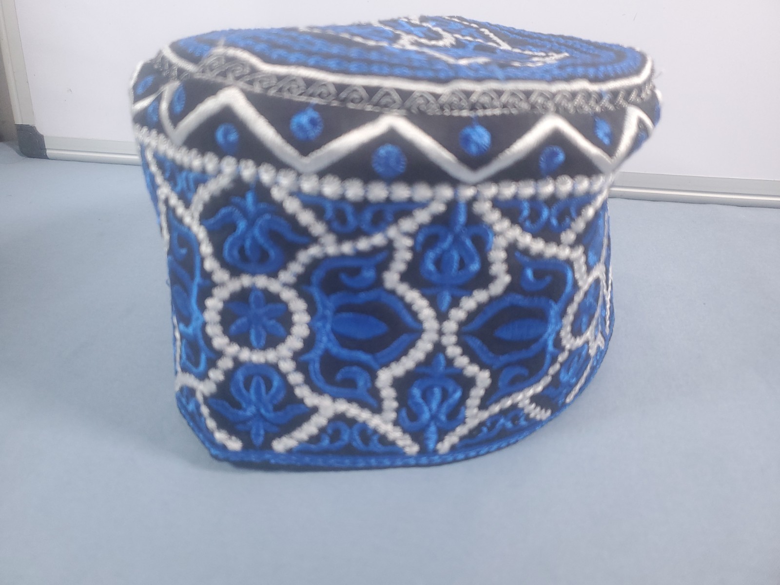 Al Karim Muslim Kufi Hat Blue Embroidered Prayer Cap Islamic Topi Size 56 Omani