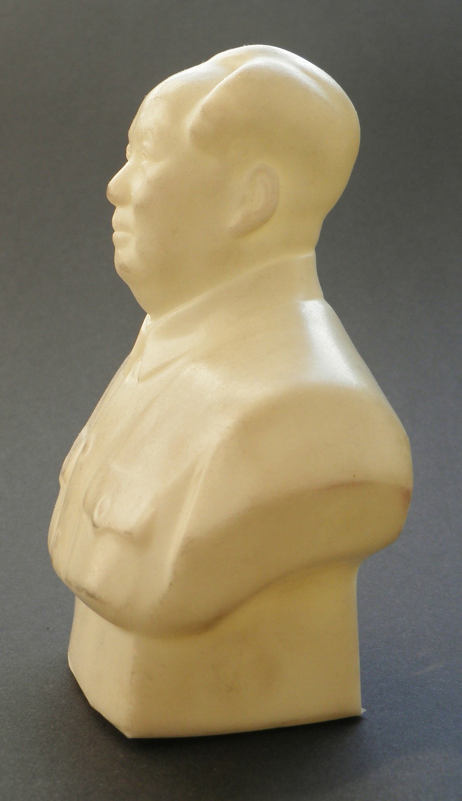 Mao Zedong Bust from Cultural Revolution. Soft-Plastic. Authentic object from 19