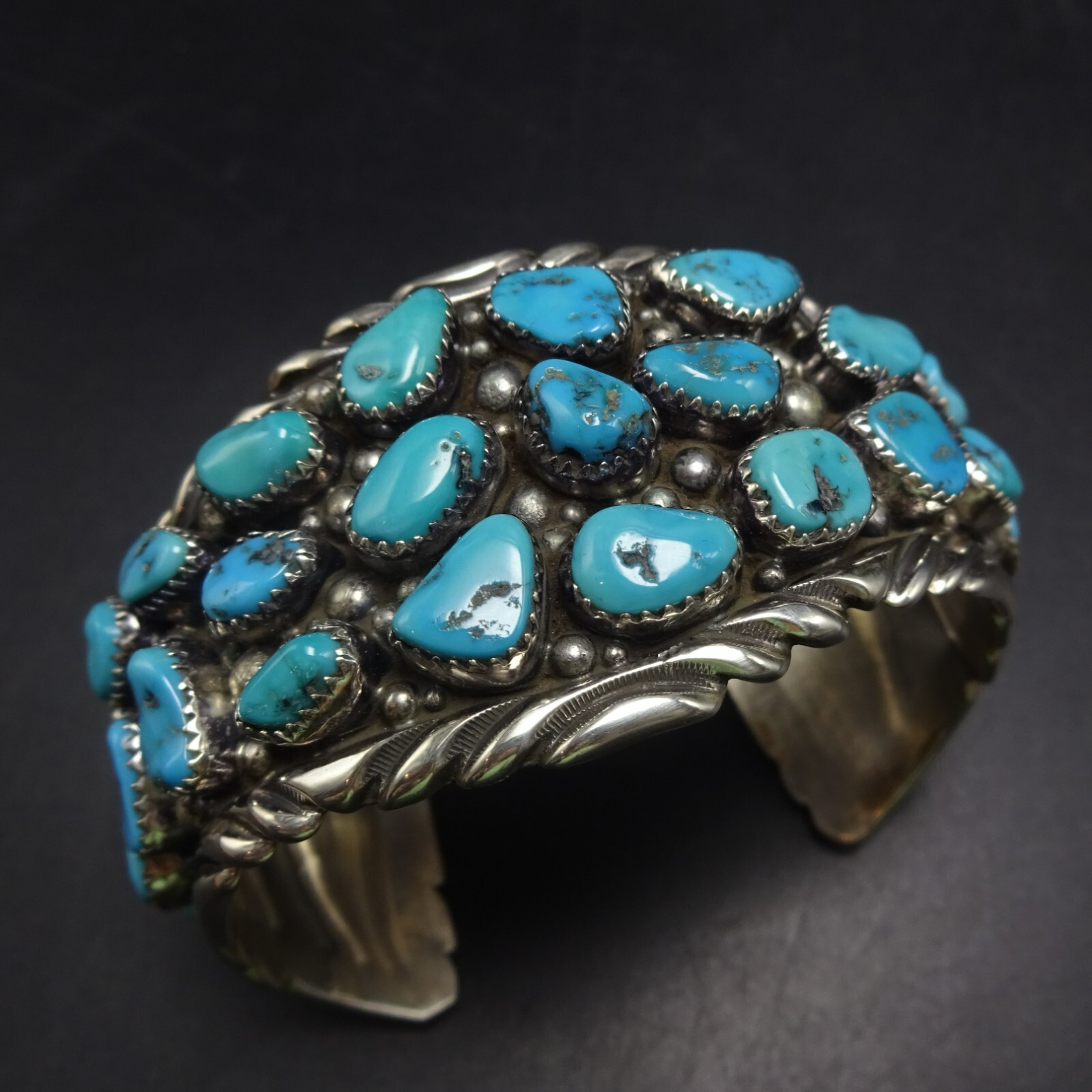 TIMOTHY LEE Navajo VINTAGE Sterling Silver BLUE KINGMAN TURQUOISE Cuff BRACELET