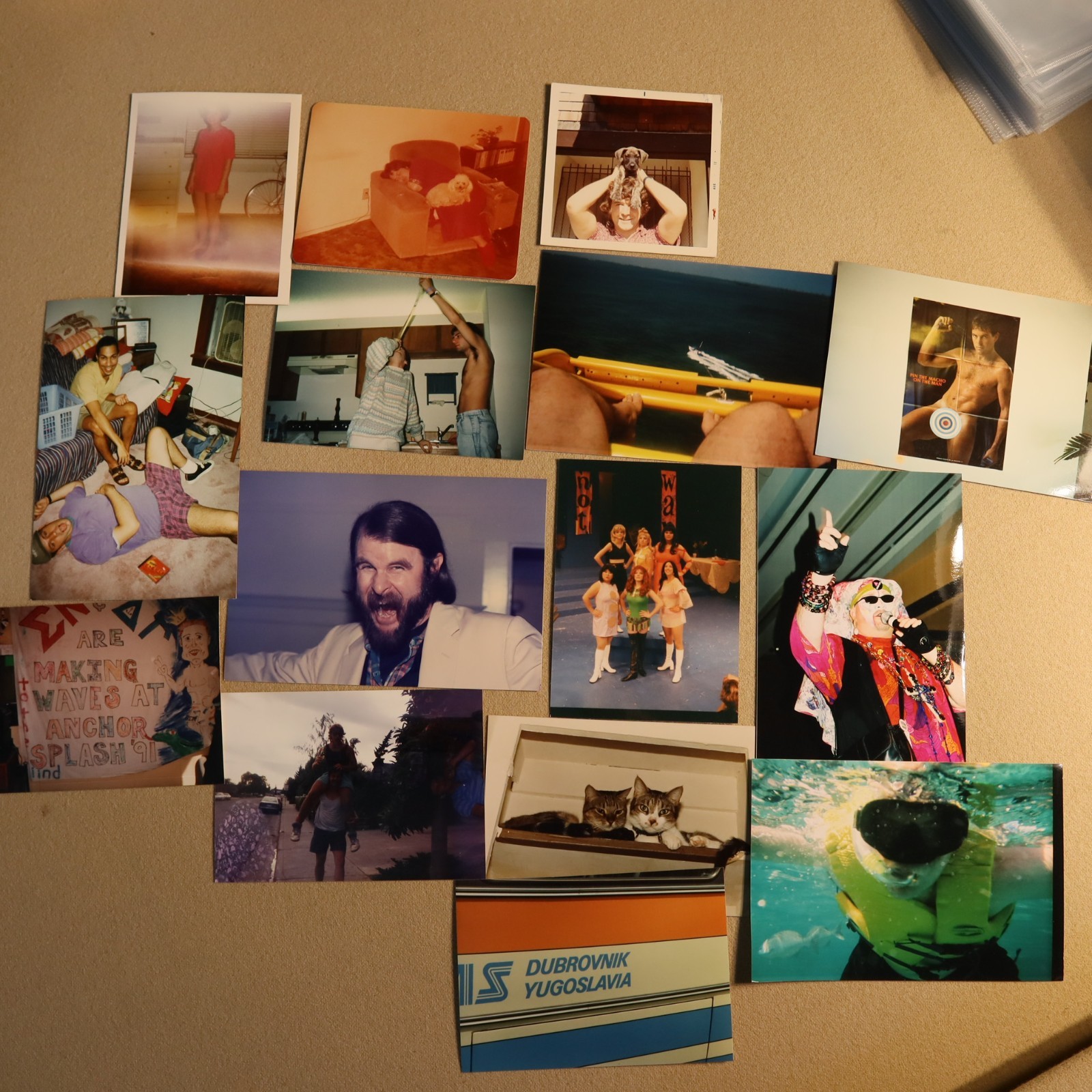 FUNNY WEIRD ODD STUPID 15x PH LOT - VINTAGE AMATEUR FOUND PHOTOS 1990-00's #A