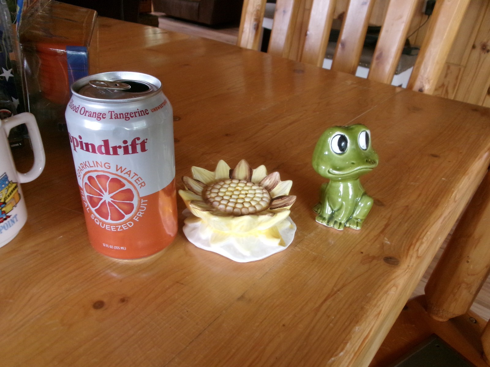 1978 Sears Roebuck Frog And Lilly Pad Salt & Pepper Shakers