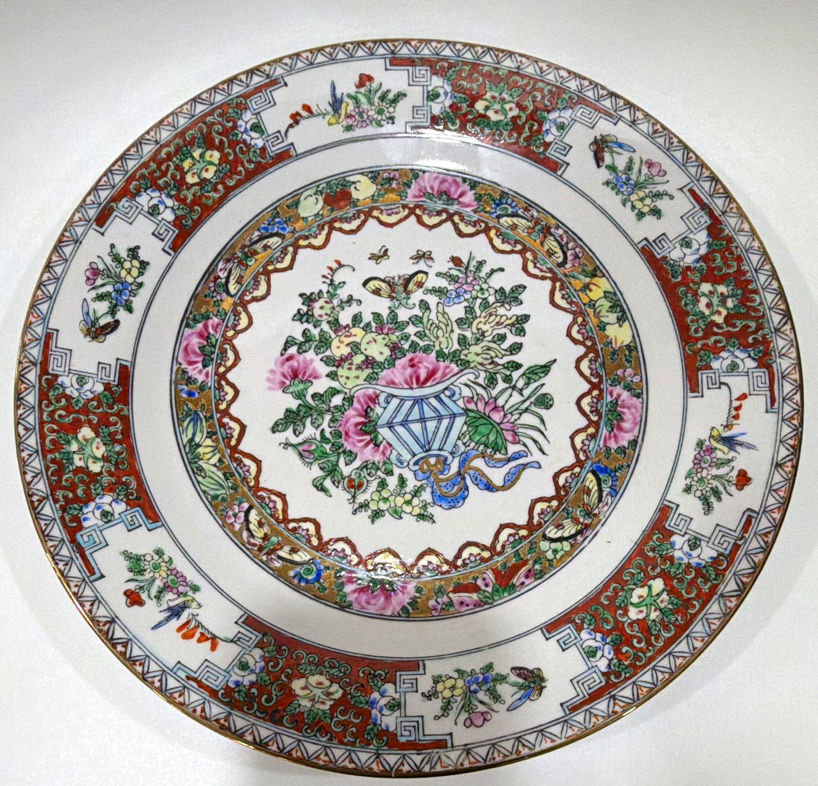 Chinese Porcelain Plate Floral Basket Design with Red Seal Mark