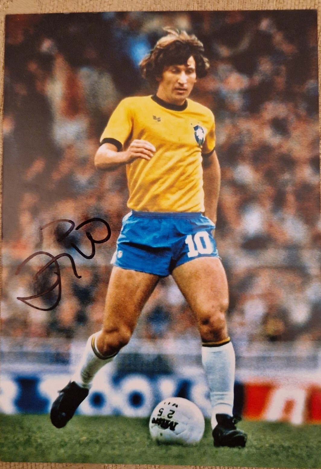 Zico - Brazilian football legend - signed 5.75x4\