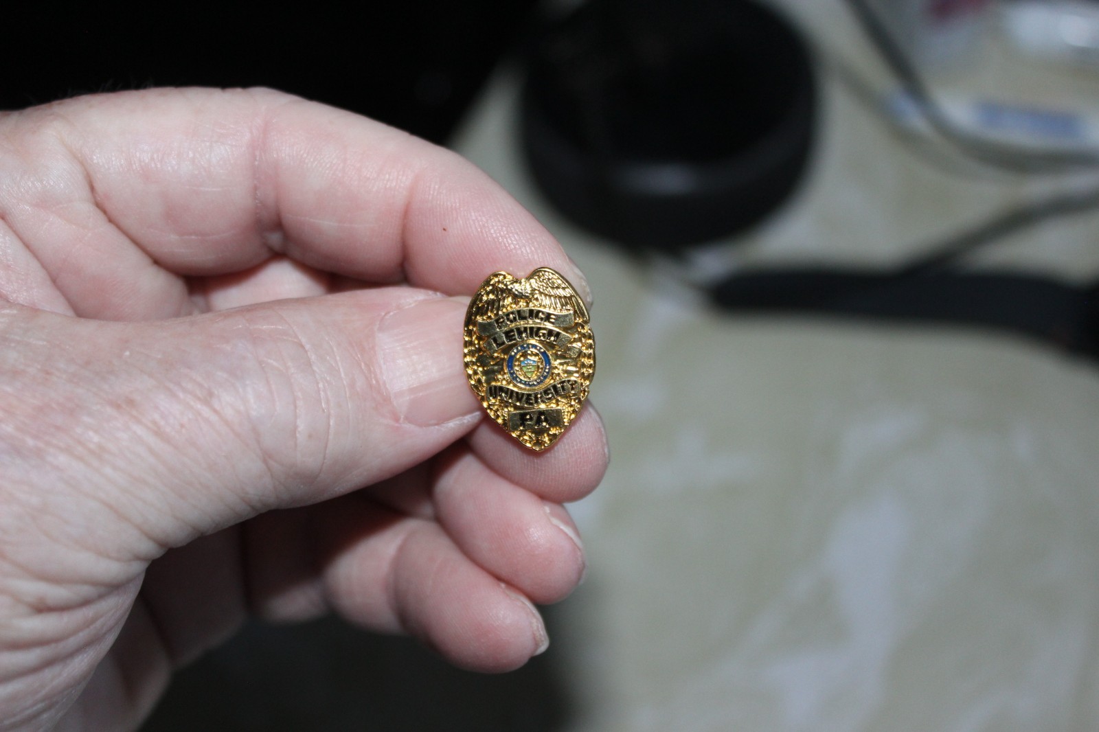 VINTAGE LEHIGH UNIVERSITY BETHLEHEM, PA. POLICE LAPEL PIN