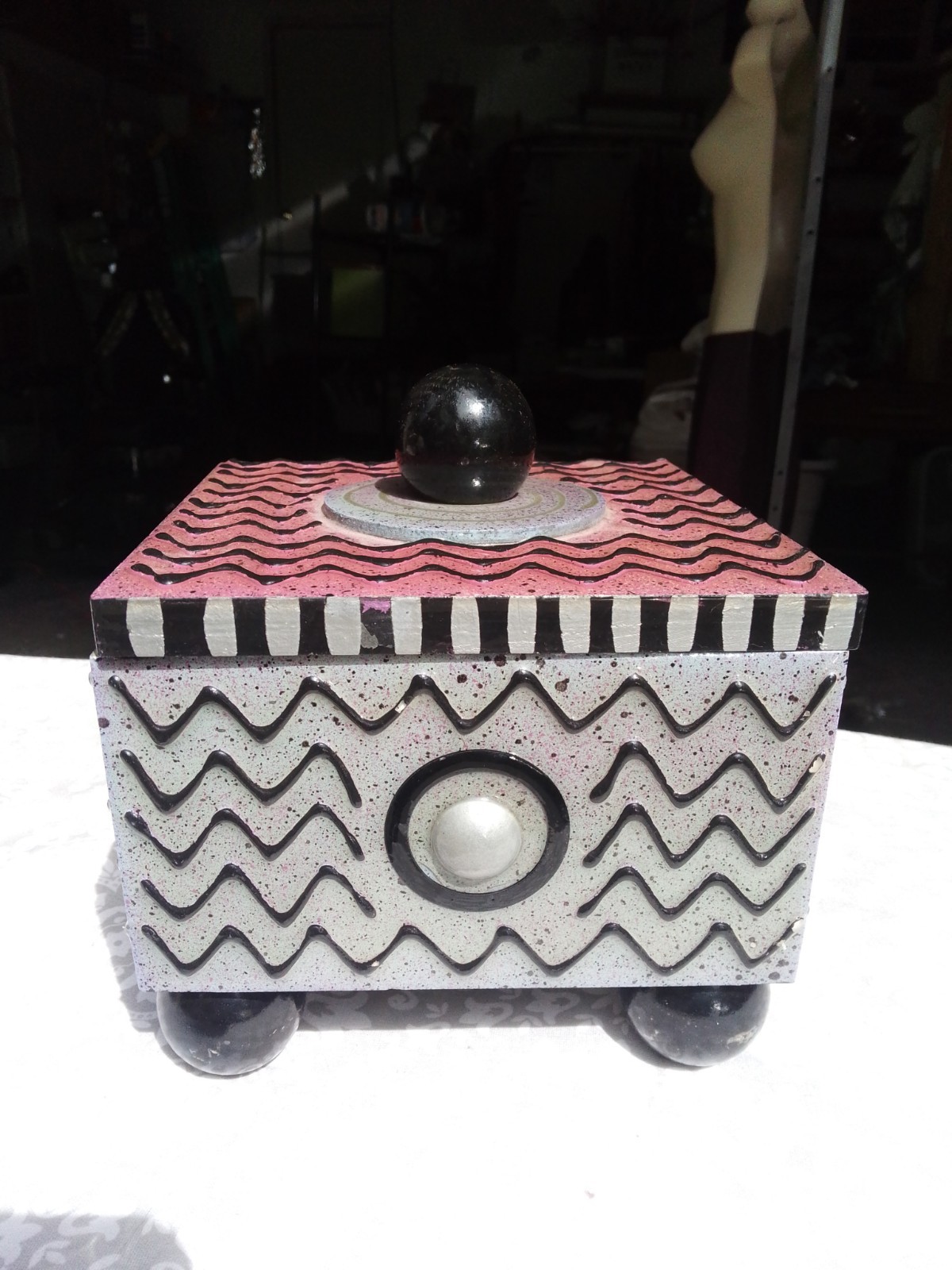 Fabulous Vintage Rokoko 1993 Memphis Abstract Post Modern /Art Deco Lidded Box