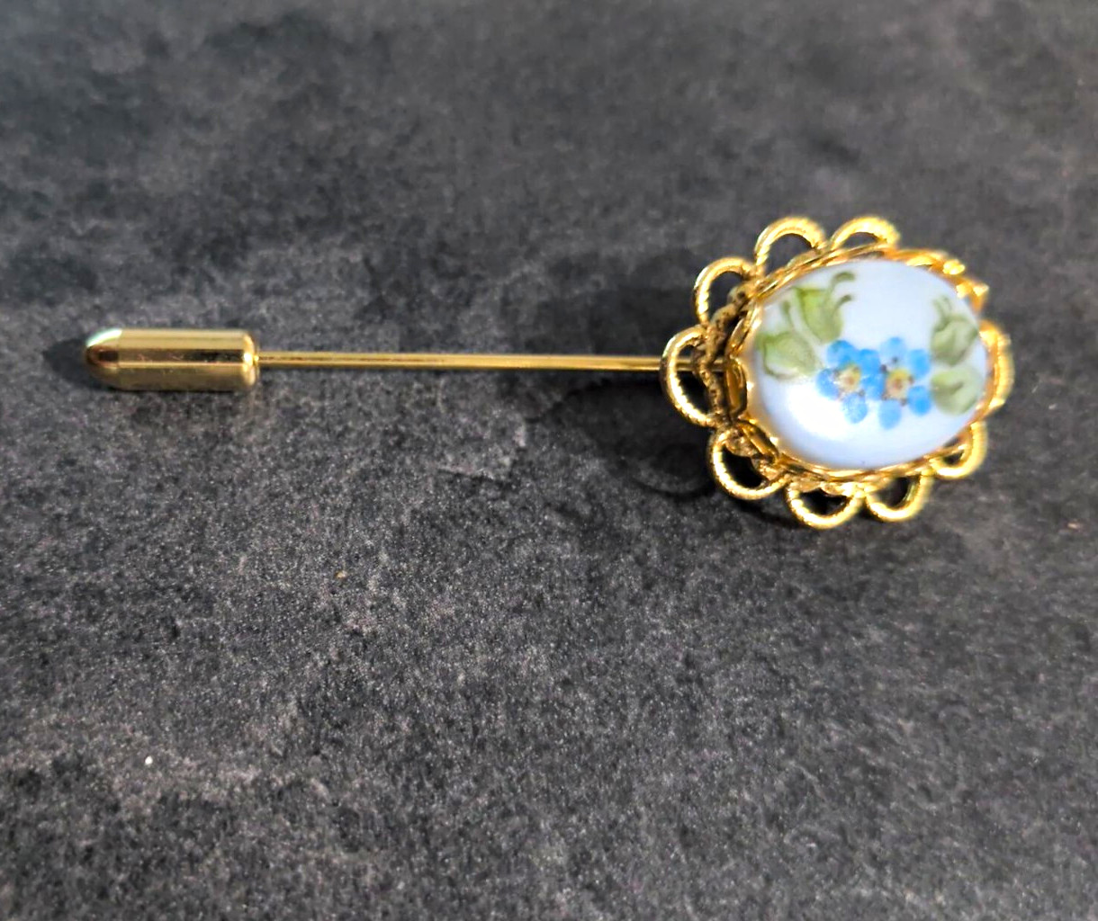 Vintage Forget Me Not Stick Pin Gold Tone Filigree Floral Brooch