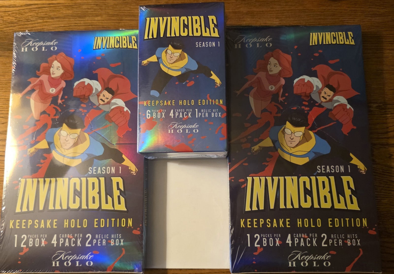 2025 INVINCIBLE SEASON 1 HOLO EDITION SEALED HOBBY BOX 2X & 1 BLASTER BOX 