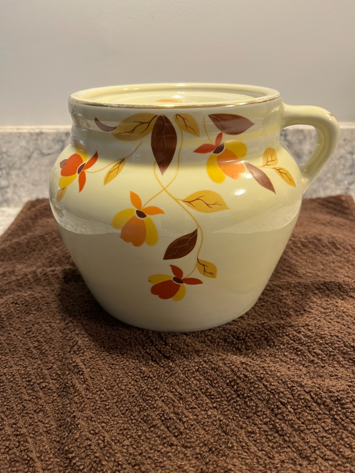 Hall Jewel Tea Autumn Leaf ONE HANDLE BEAN POT WITH LID VINTAGE