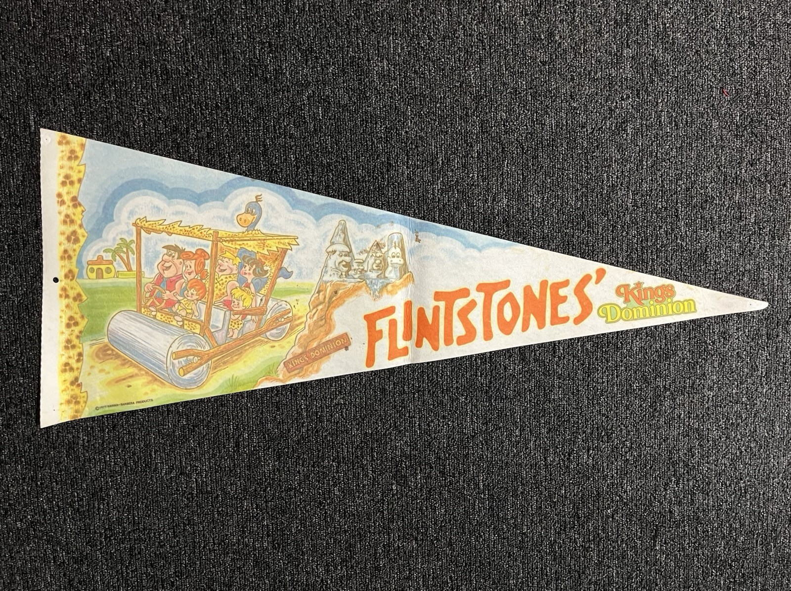 Vtg 1979 Kings Dominion Amusement Park VA Flintstones Hanna Barbera Pennant RARE