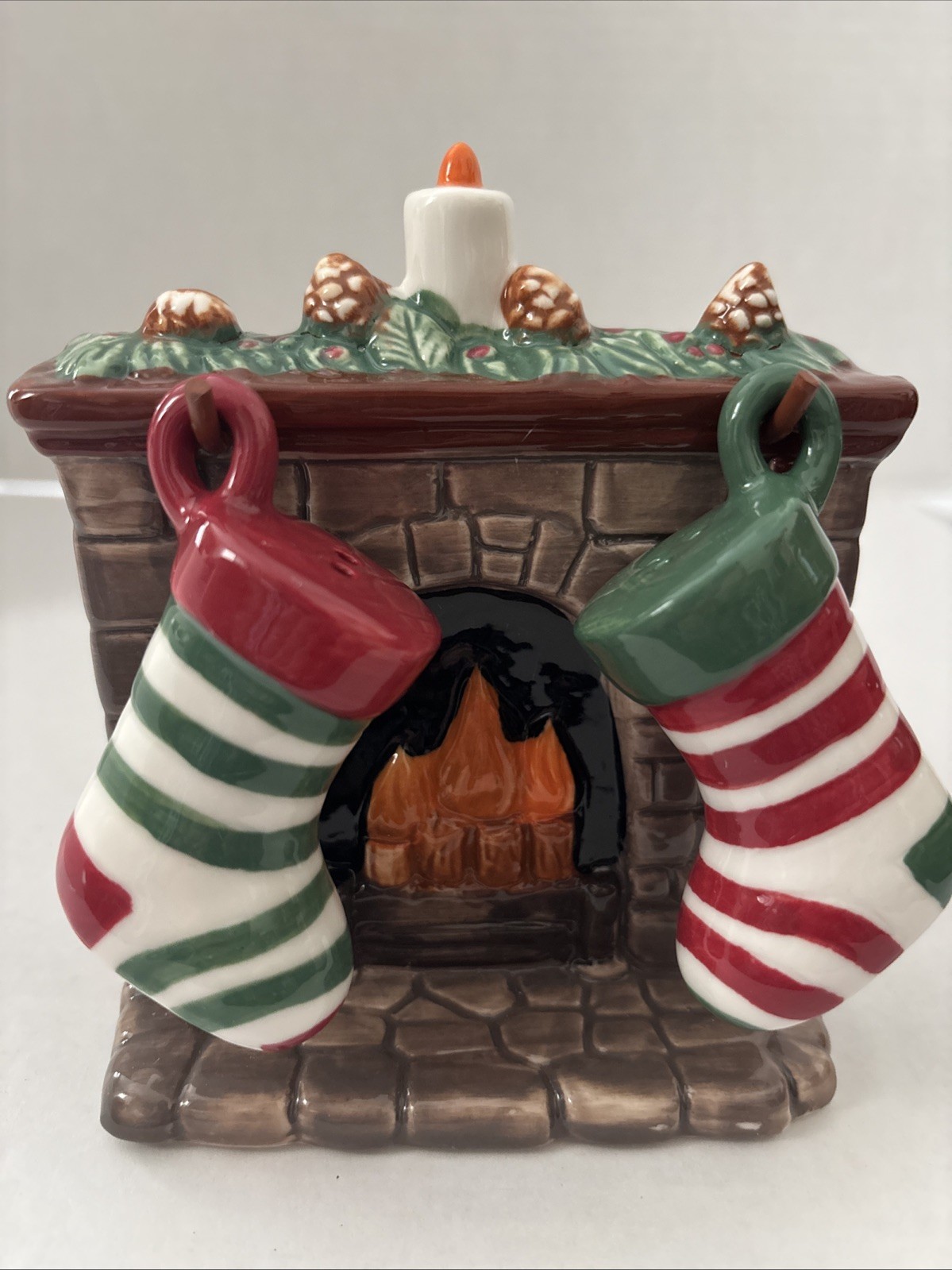 Cracker Barrel Stockings on Fireplace Salt & Pepper Shakers Set 2025 Holiday
