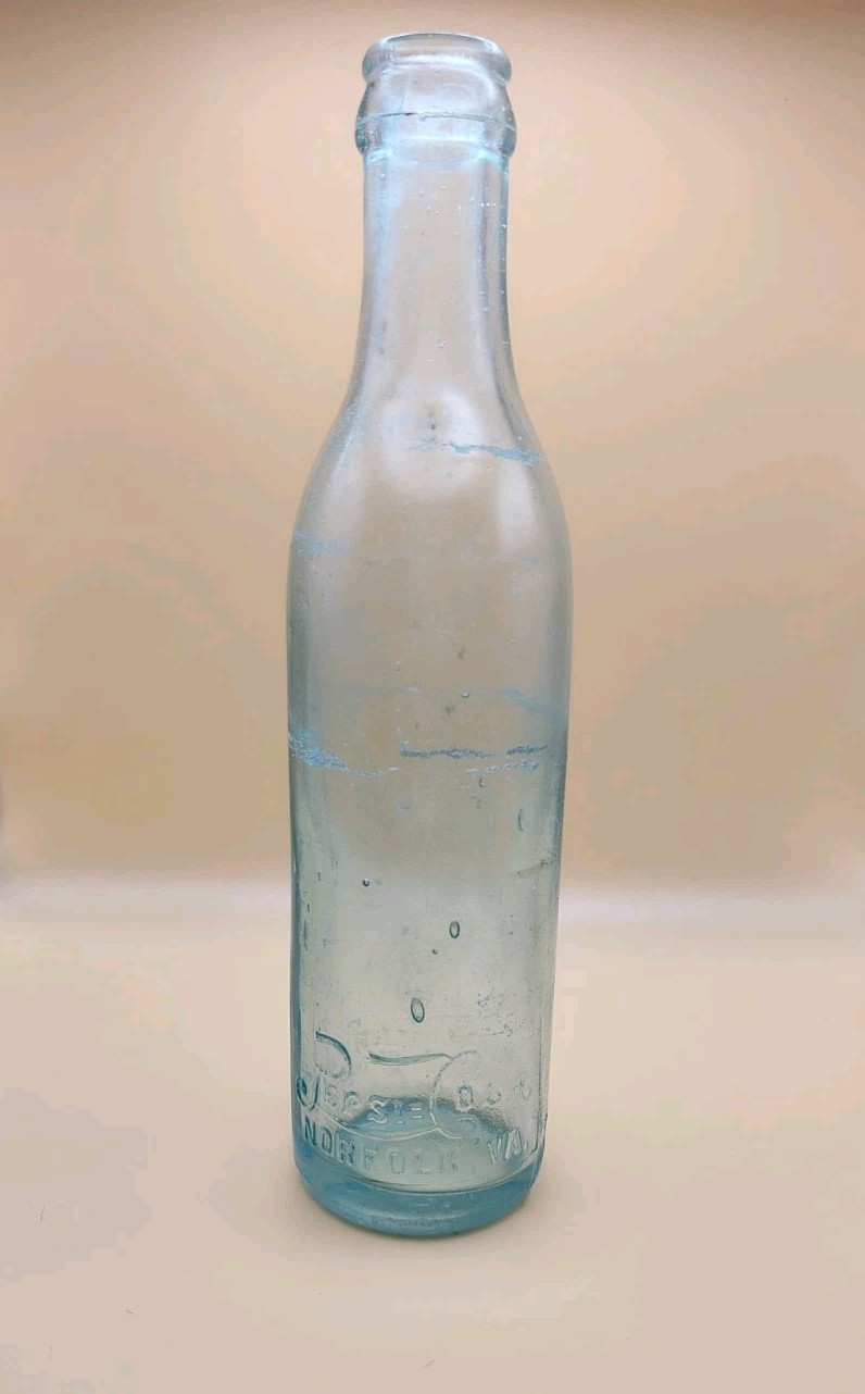 Early Crown Top Pepsi Cola Norfolk,Va Embossed Soda Bottle Icey Blue