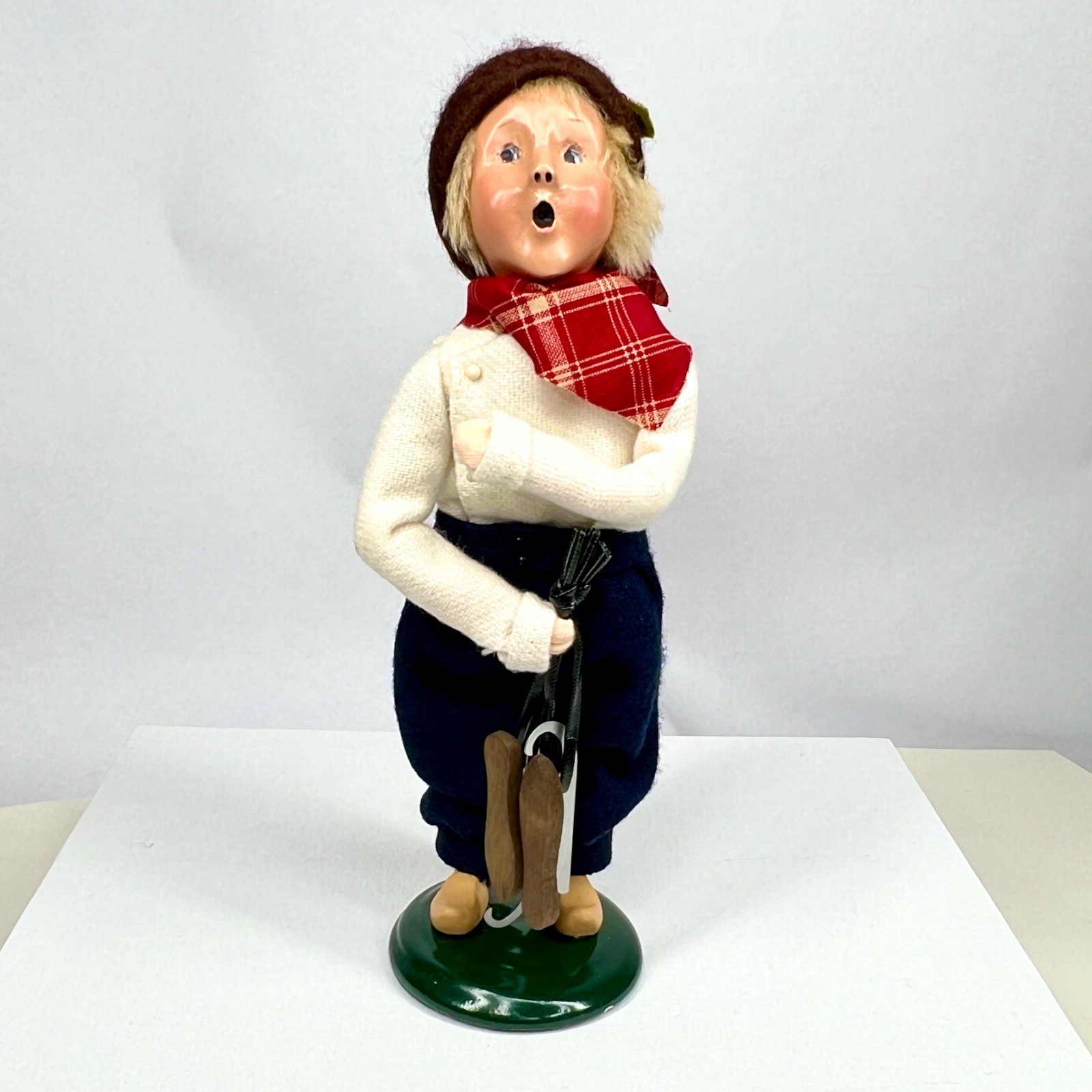 Byers Choice Carolers Retired 1992 Children of the World Dutch Boy with Skates