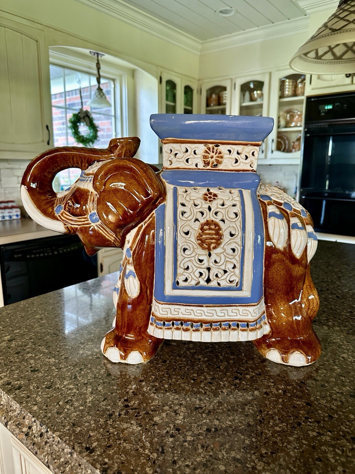 1960’S FRENCH CERAMIC ELEPHANT. 