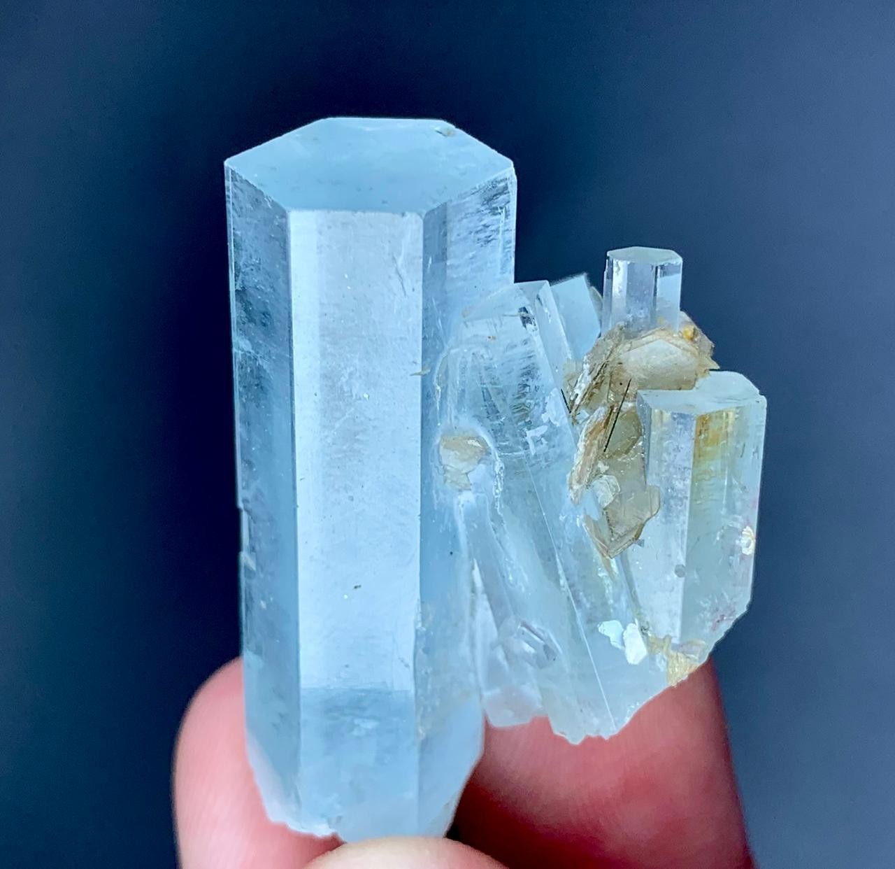 111 Carat Aquamarine Crystal Specimen From Pakistan 