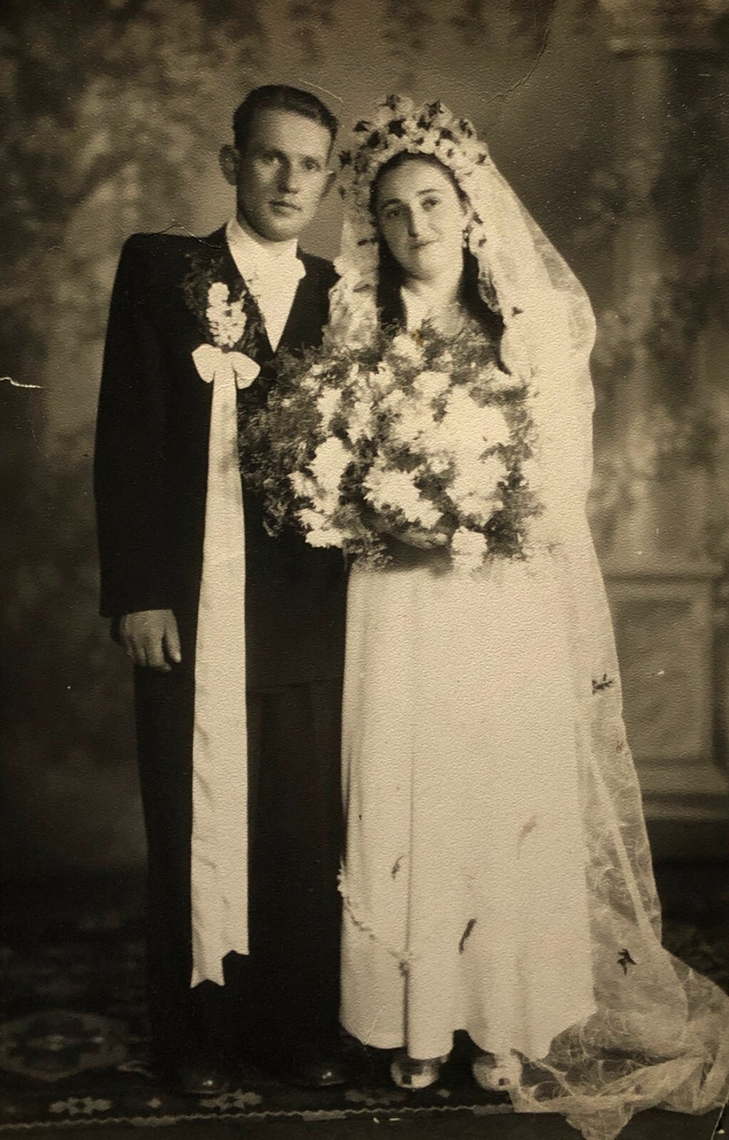 1956 USSR Pretty Bride Ukrainian Wedding Lviv Portrait Vtg Photo B&W Found