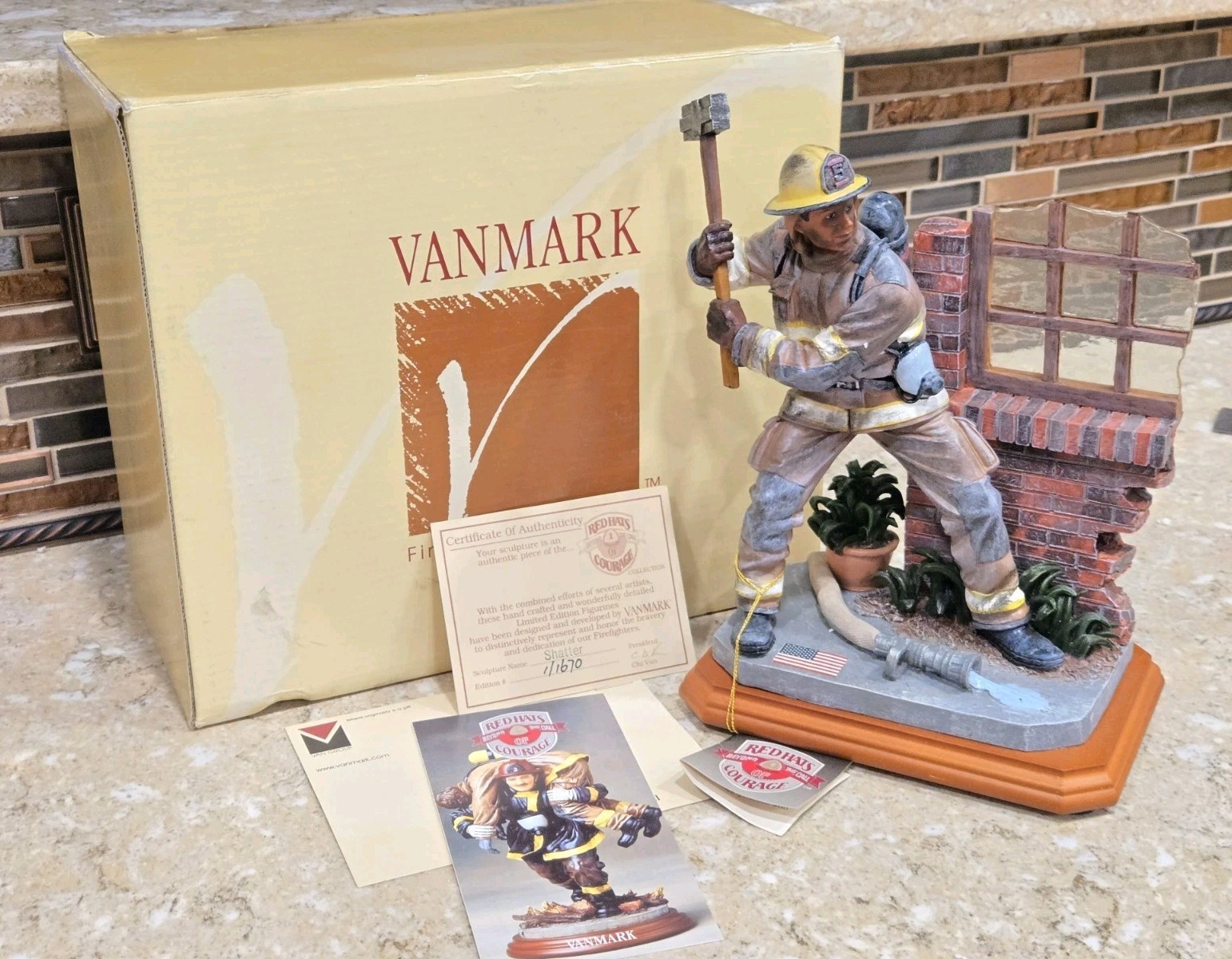 2001 VANMARK RED HATS OF COURAGE 