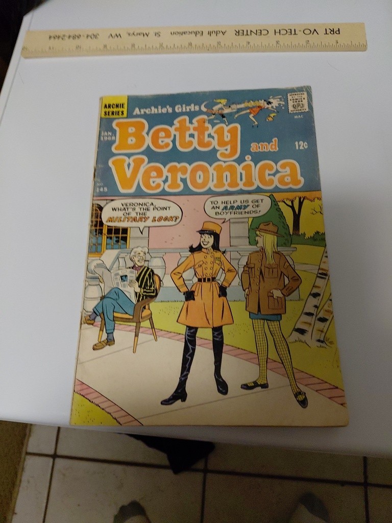 Archie\'s Girls Betty And Veronica #145 January 1968