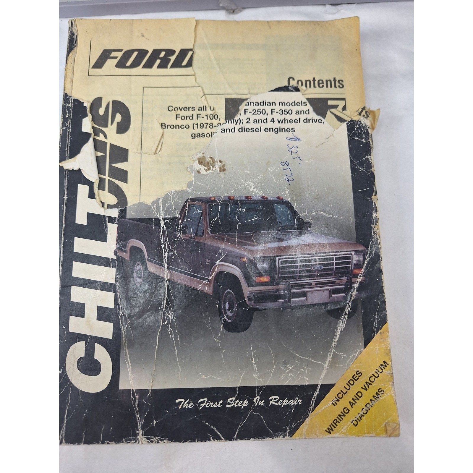 Chilton Ford Pick-Ups and Bronco 1976-1986 Repair Manual F-150 F-250 F-350 7357 Chilton Ford Pick-Ups and Bronco 1976-1986 Repair Manual F-150 F-250 F-350 7357