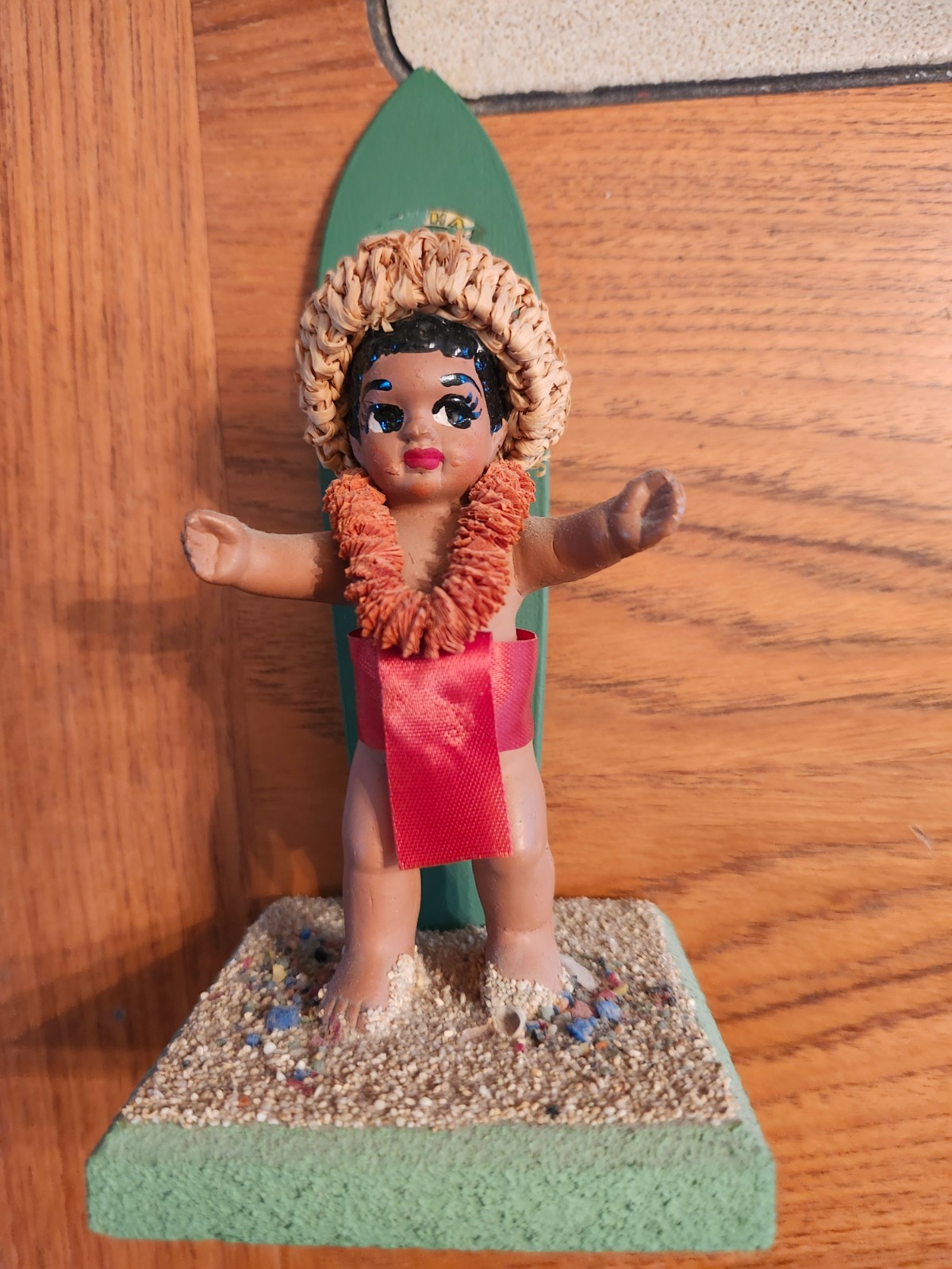 Vintage Hawaiian Figurine