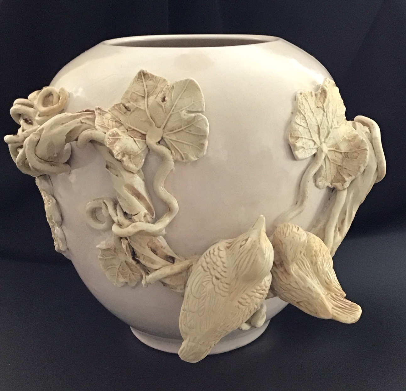 Vtg Thai Ceramic Vase Vessel With Birds Snake Grape Vines Sculptured Encrusted Vtg Thai Ceramic Vase Vessel With Birds Snake Grape Vines Sculptured Encrusted