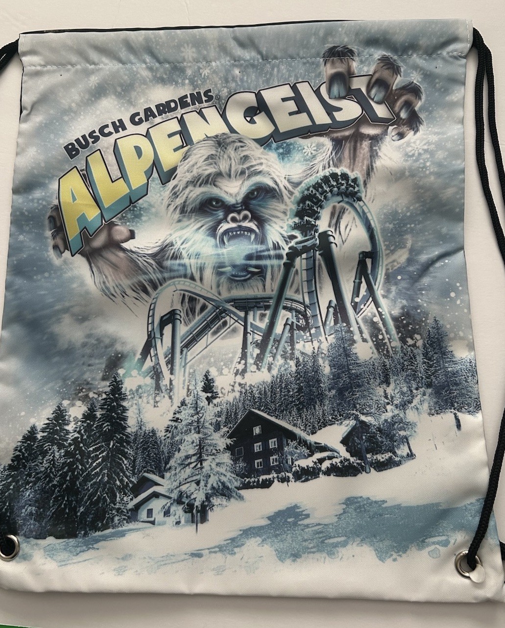 “ALPENGEIST “BUSCH GARDENS COLLECTABLE  Bag With Small Inside Pocket -NEW