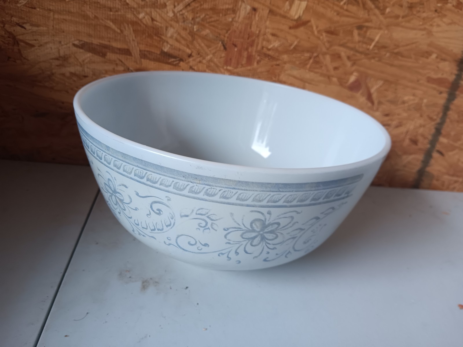 Vintage Pyrex England Blue Iris Casserole Dish – Opal Glass – No Lid Vintage Pyrex England Blue Iris Casserole Dish – Opal Glass – No Lid