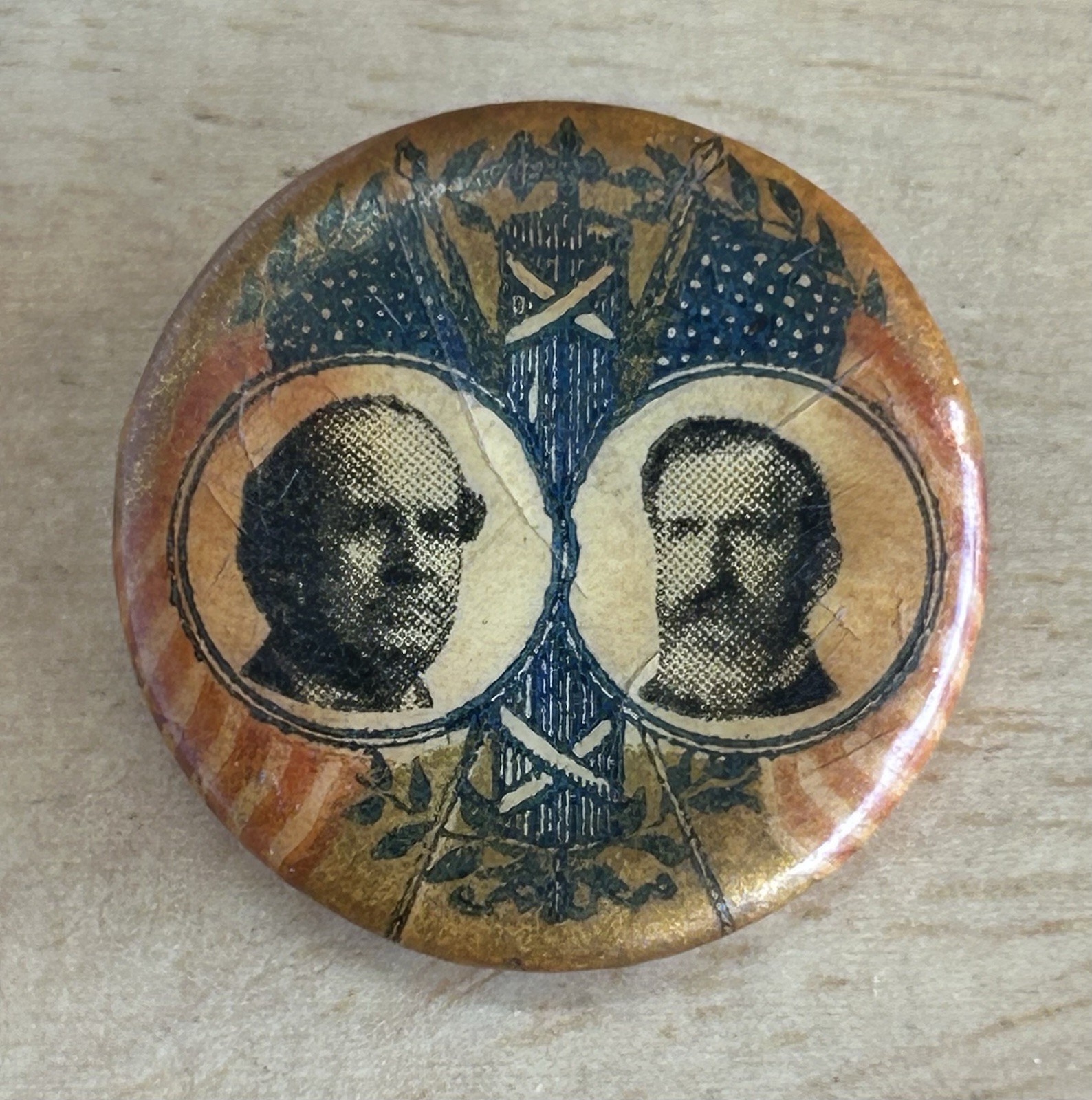 1908 WILLIAM JENNINGS BRYAN-KEARN 7/8” CELLO LOCKET SCARCE & POPULAR ST LOUIS