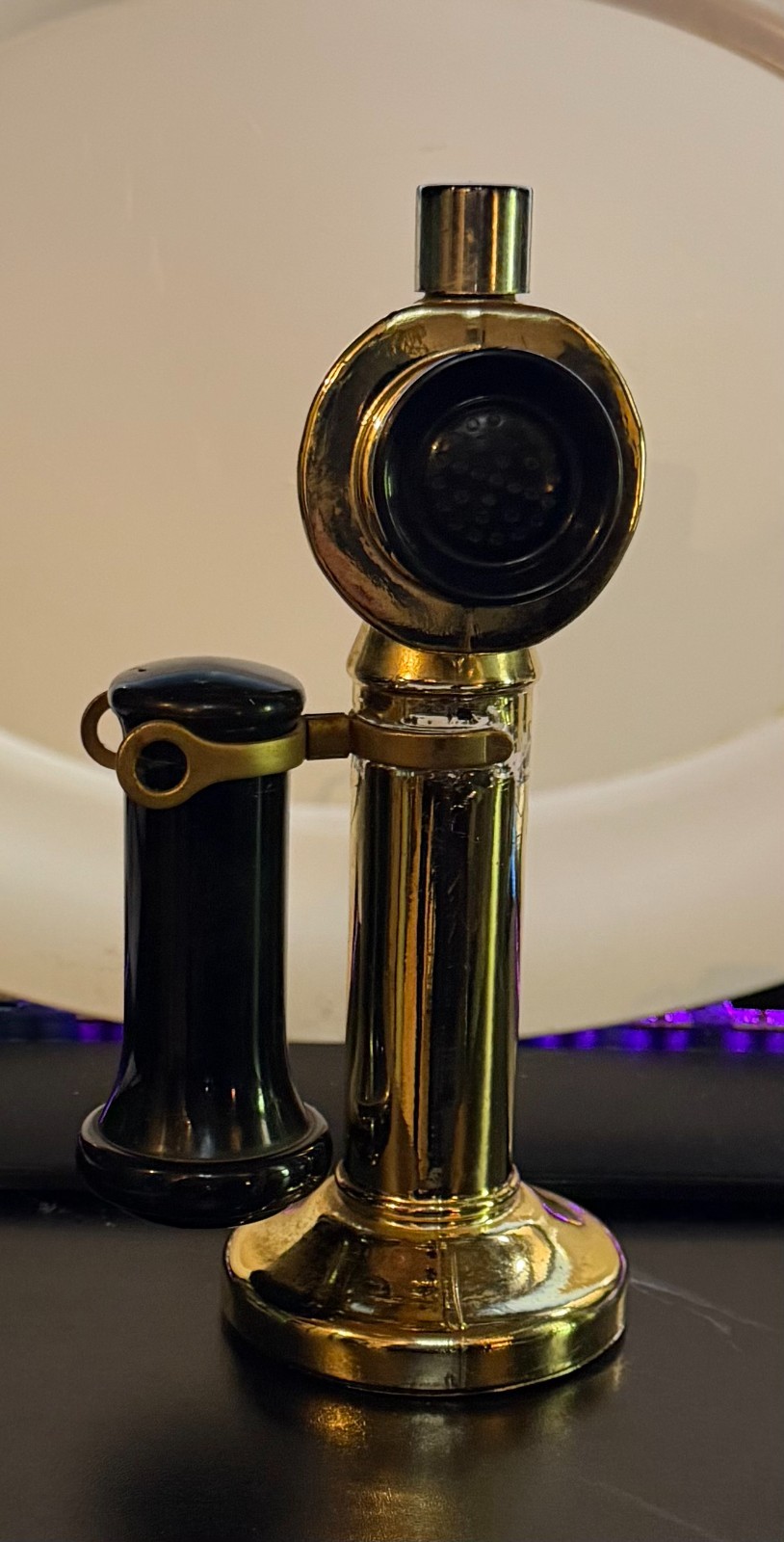 Vintage*Avon Candlestick Phone Decanter**8\ Vintage*Avon Candlestick Phone Decanter**8\