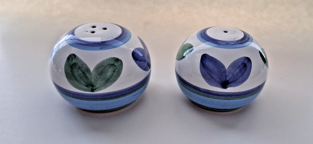 Vintage Ilpra Lesmo Italian Hand Painted Ceramic Salt & Pepper Shakers