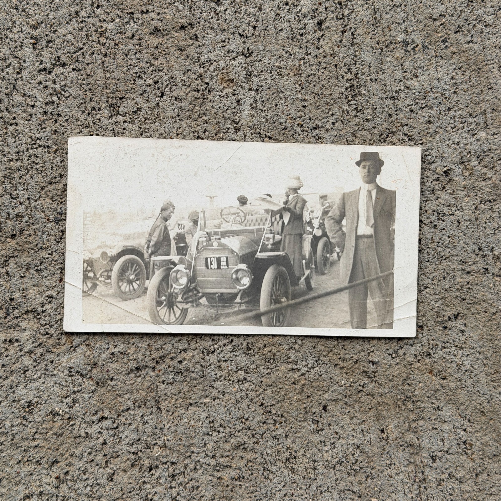 1911 Maryland Dealer Photo Auto Tag Antique Car Photo Porcelain Plate in Use 131