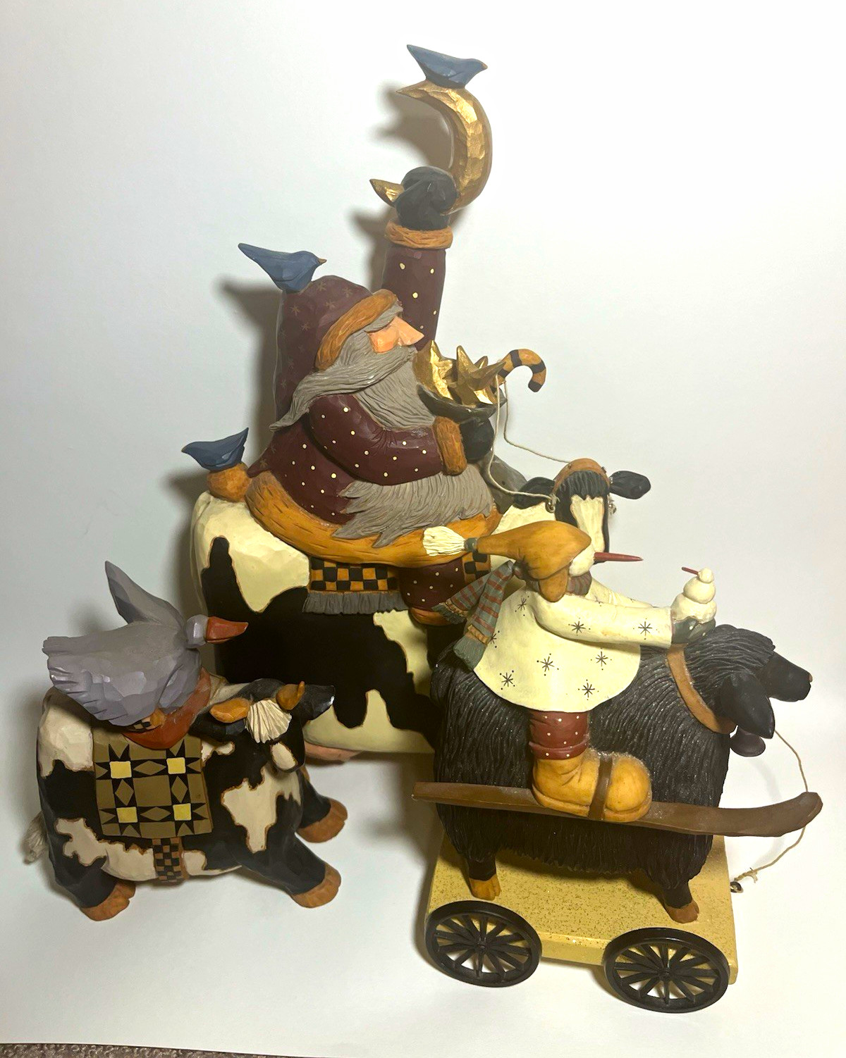 Vintage Williraye Studio Folk Art Holiday Figurine Lot (3 Pieces) Vintage Williraye Studio Folk Art Holiday Figurine Lot (3 Pieces)