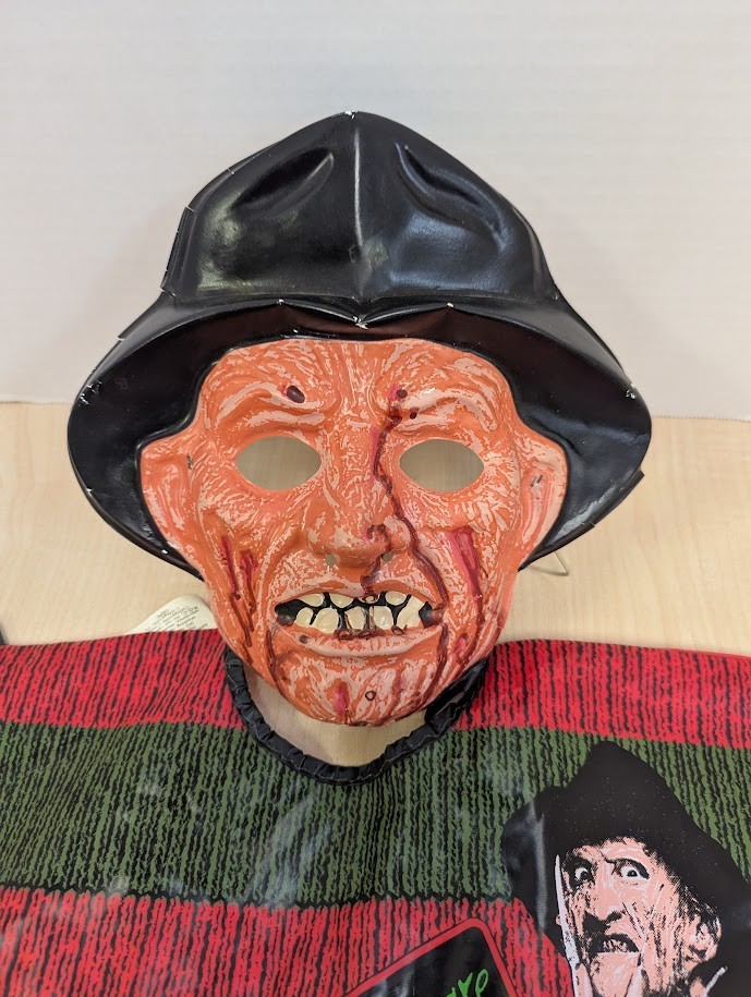 Vtg 1987 Freddy Krueger Collegeville Mask Smock Box Horror 80s Halloween Costume